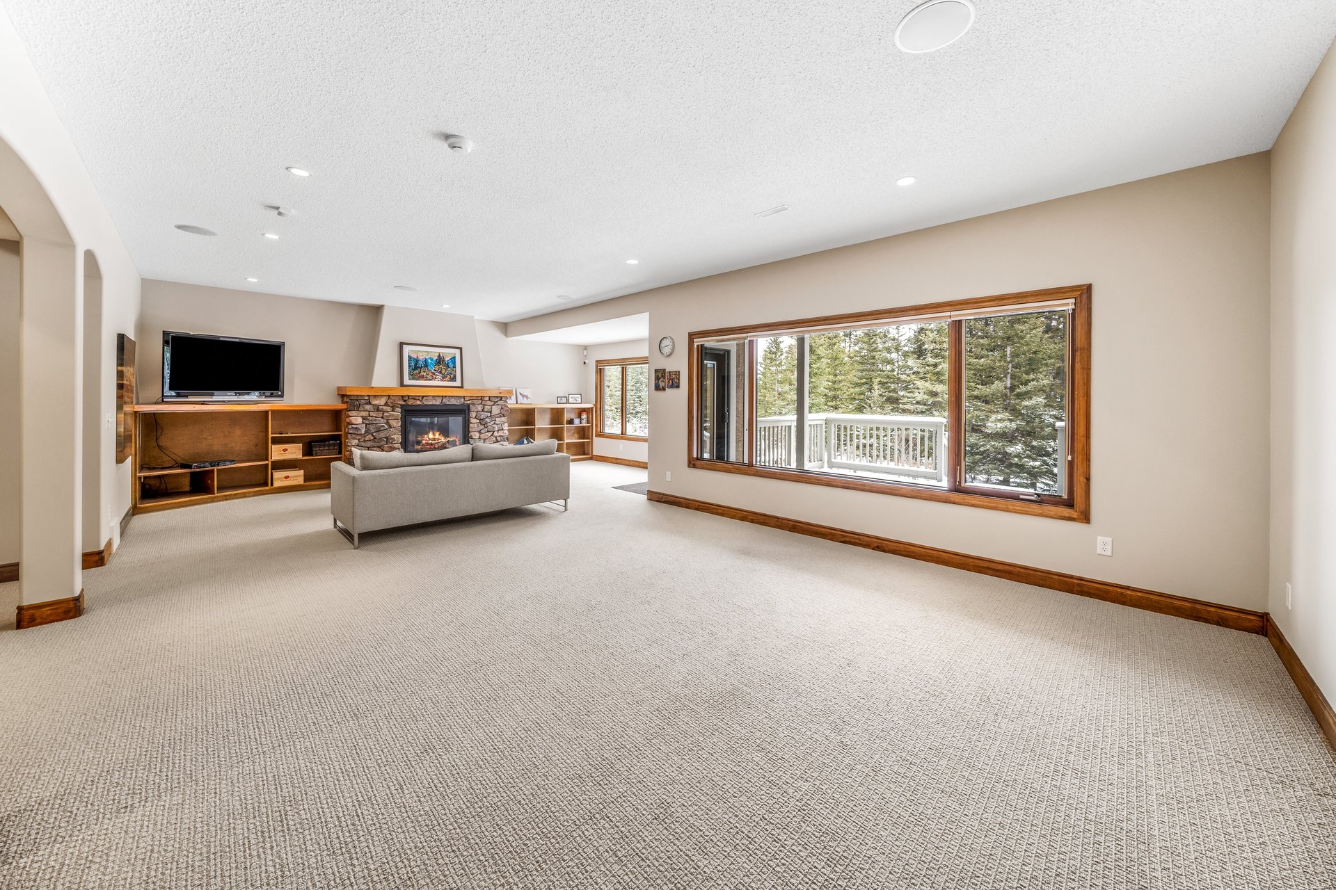 282 Miskow Close