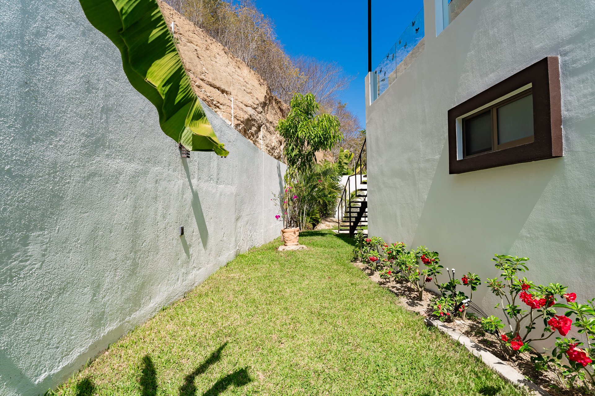 5 bedrooms, Single Family Homes, Villa de Caballos