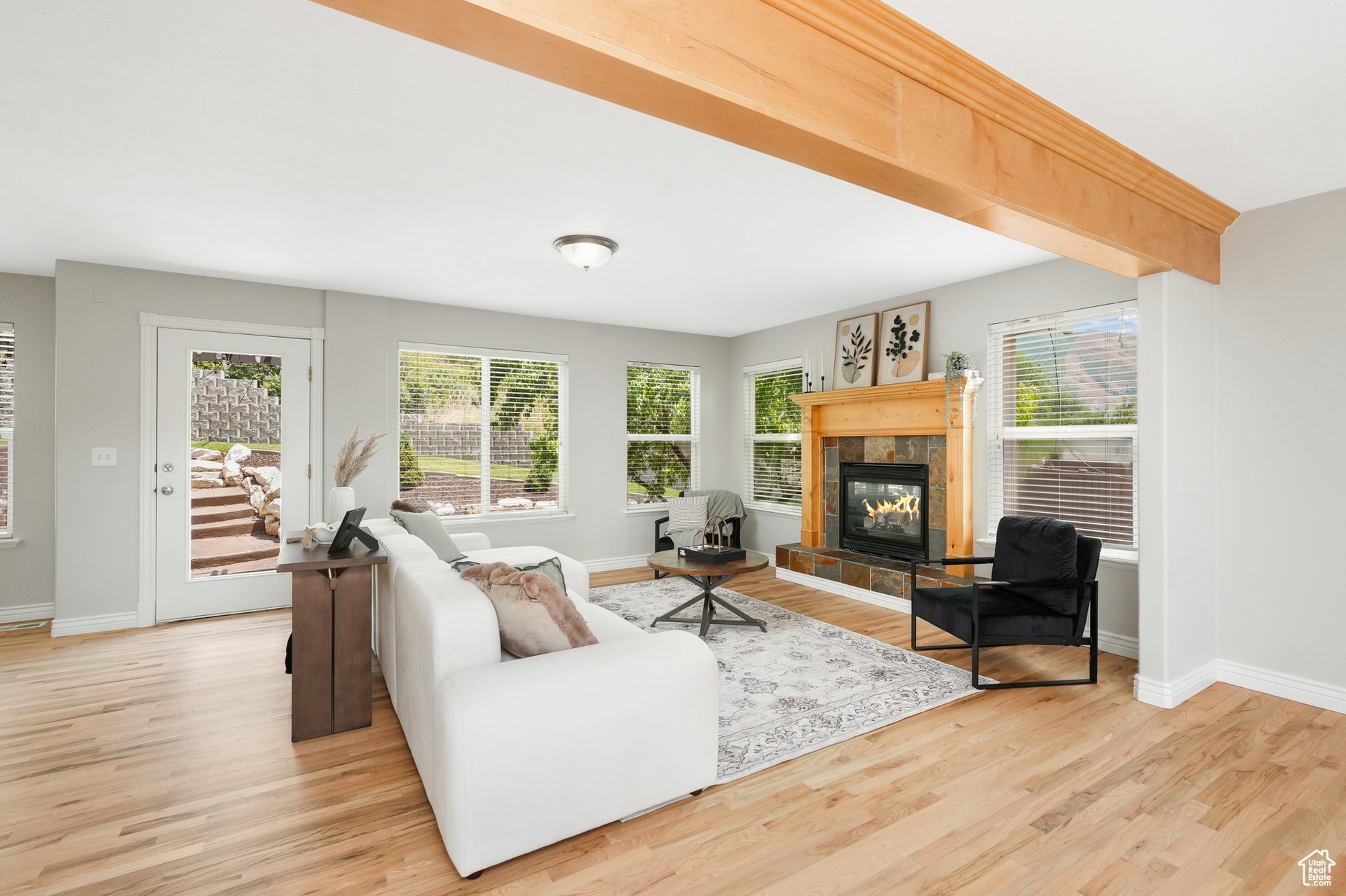1801 Cranberry Way - Burgon
