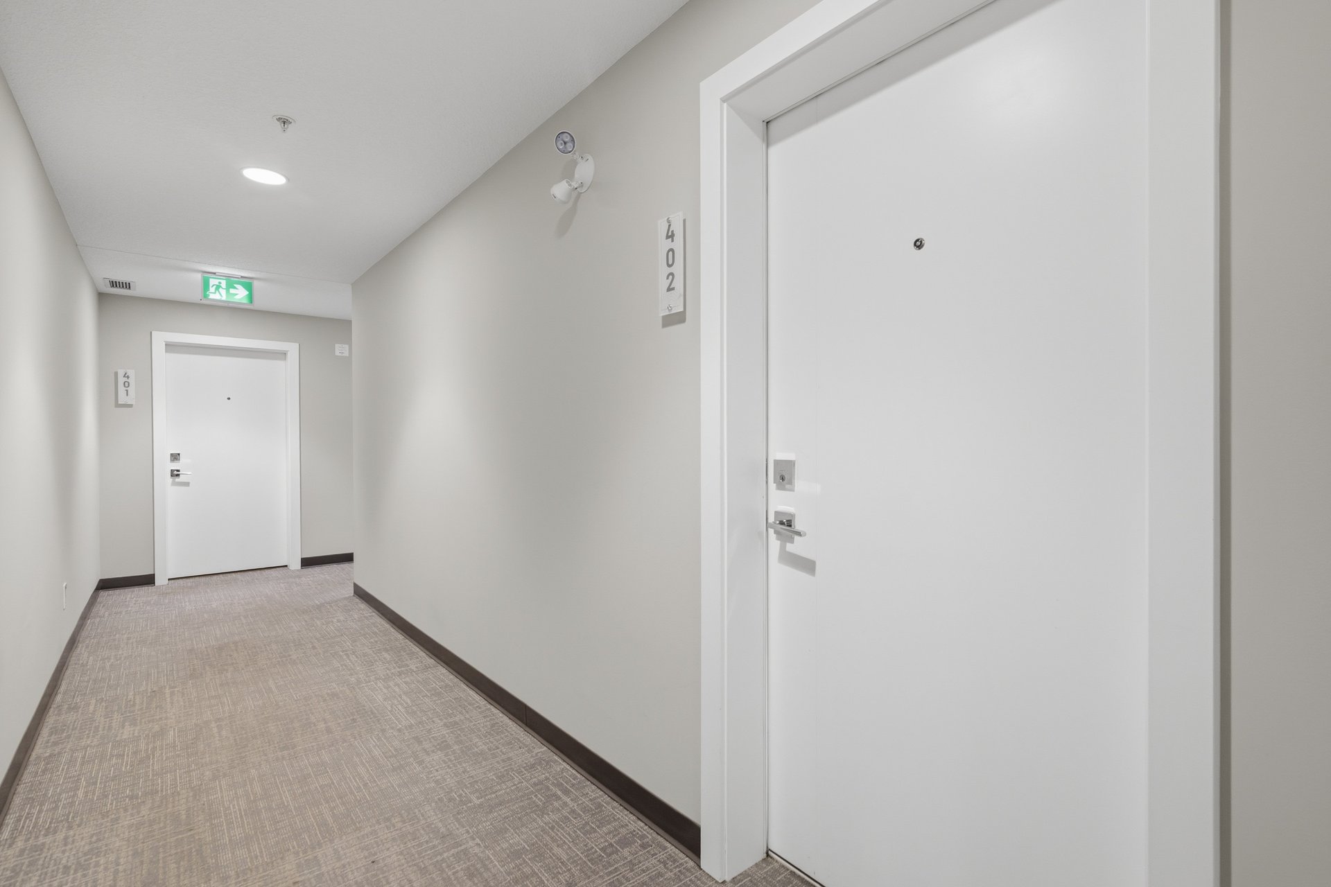 383 Smith Street NW Unit: 402