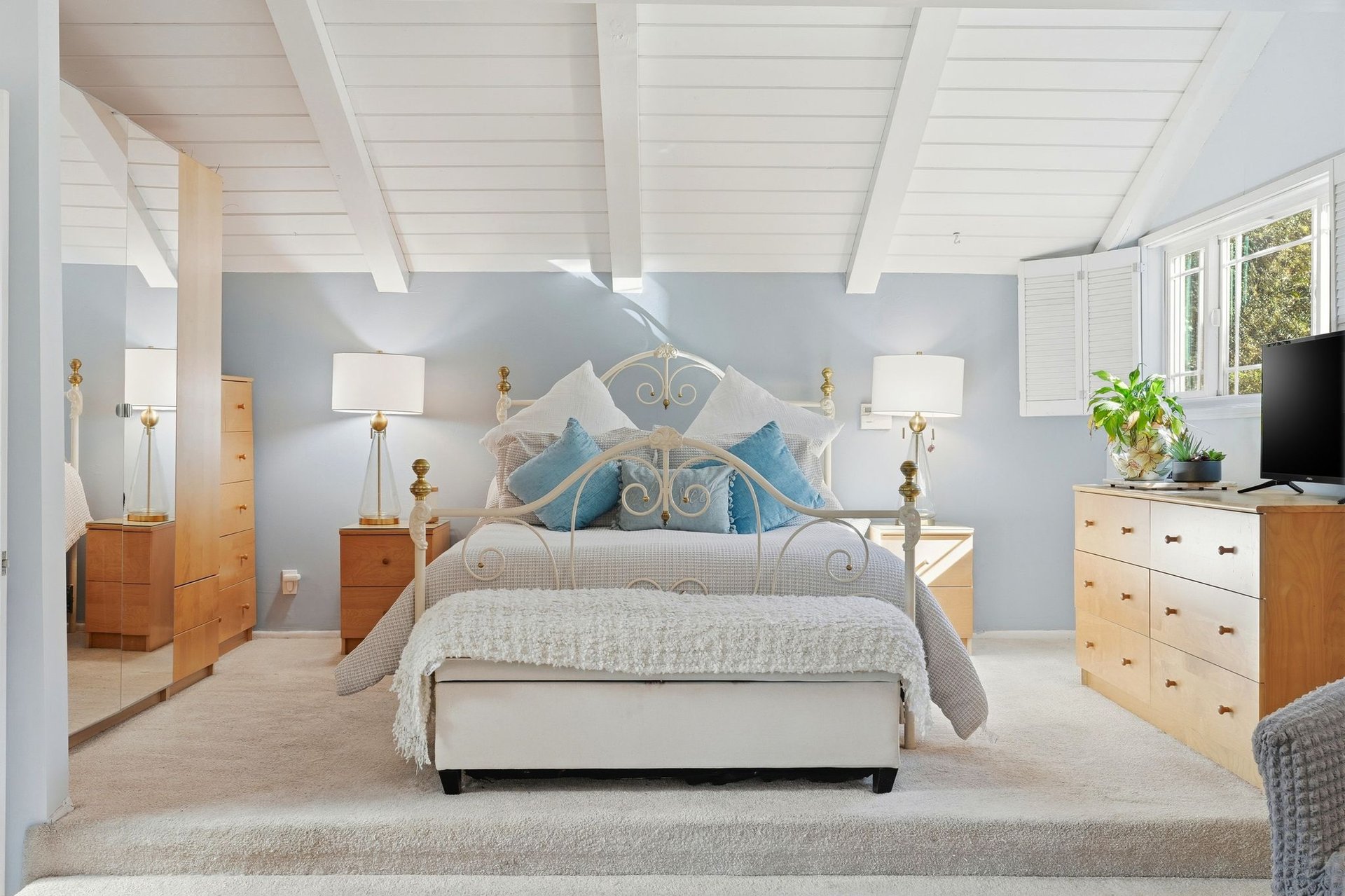 Off Market Exclusive Hesby Oaks