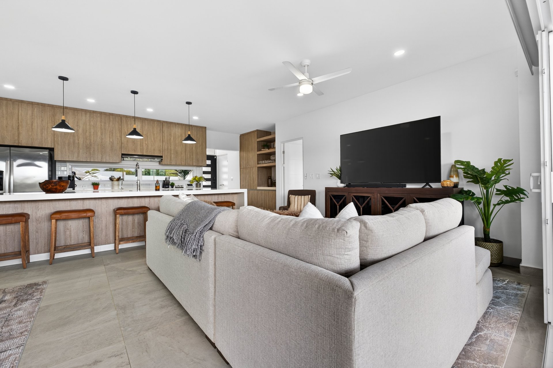 C5 Enclave | Premium Furnished 5-Bedroom Retreat Near Playa Avellanas
