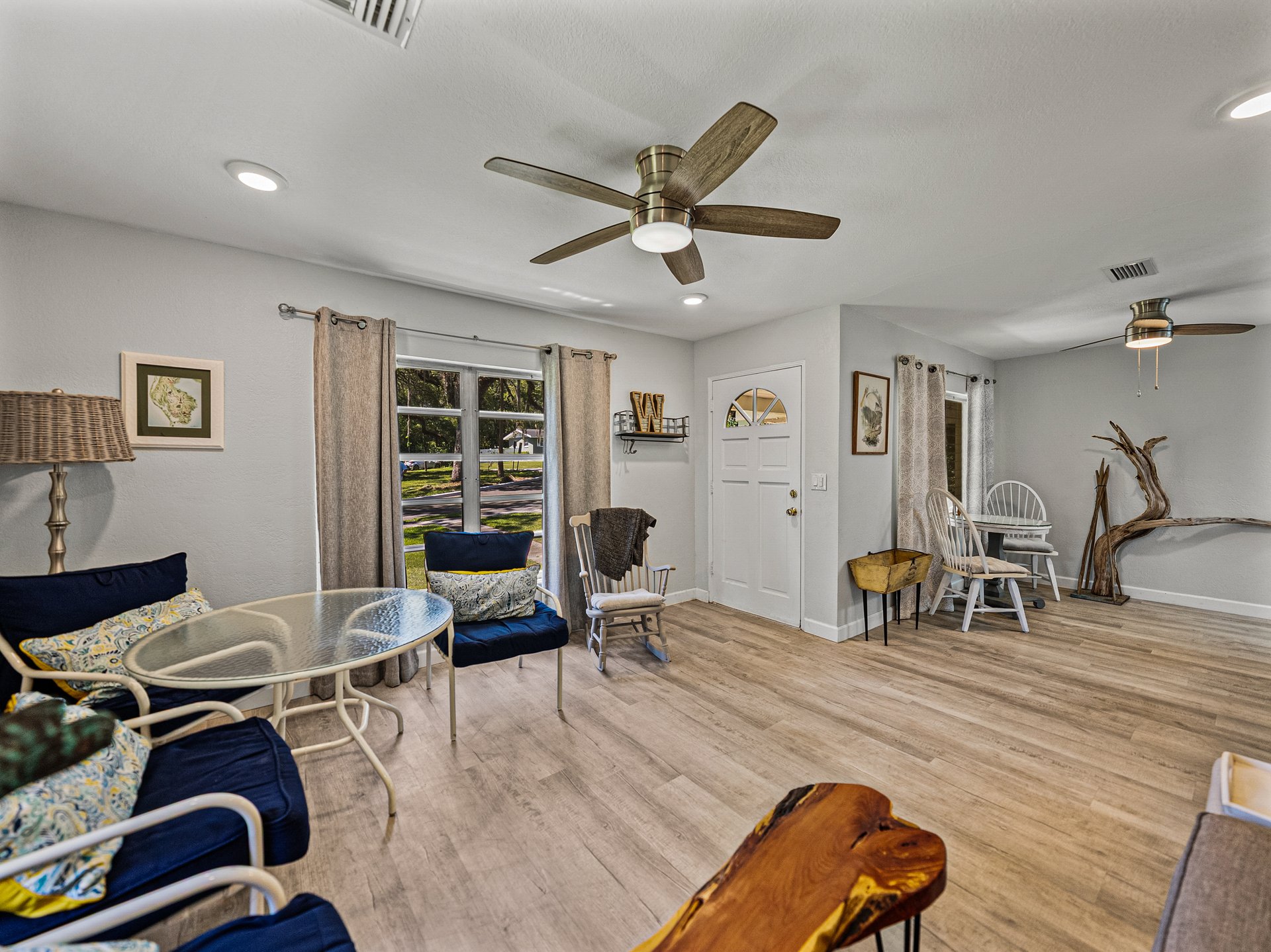 131 OAK PARK AVE