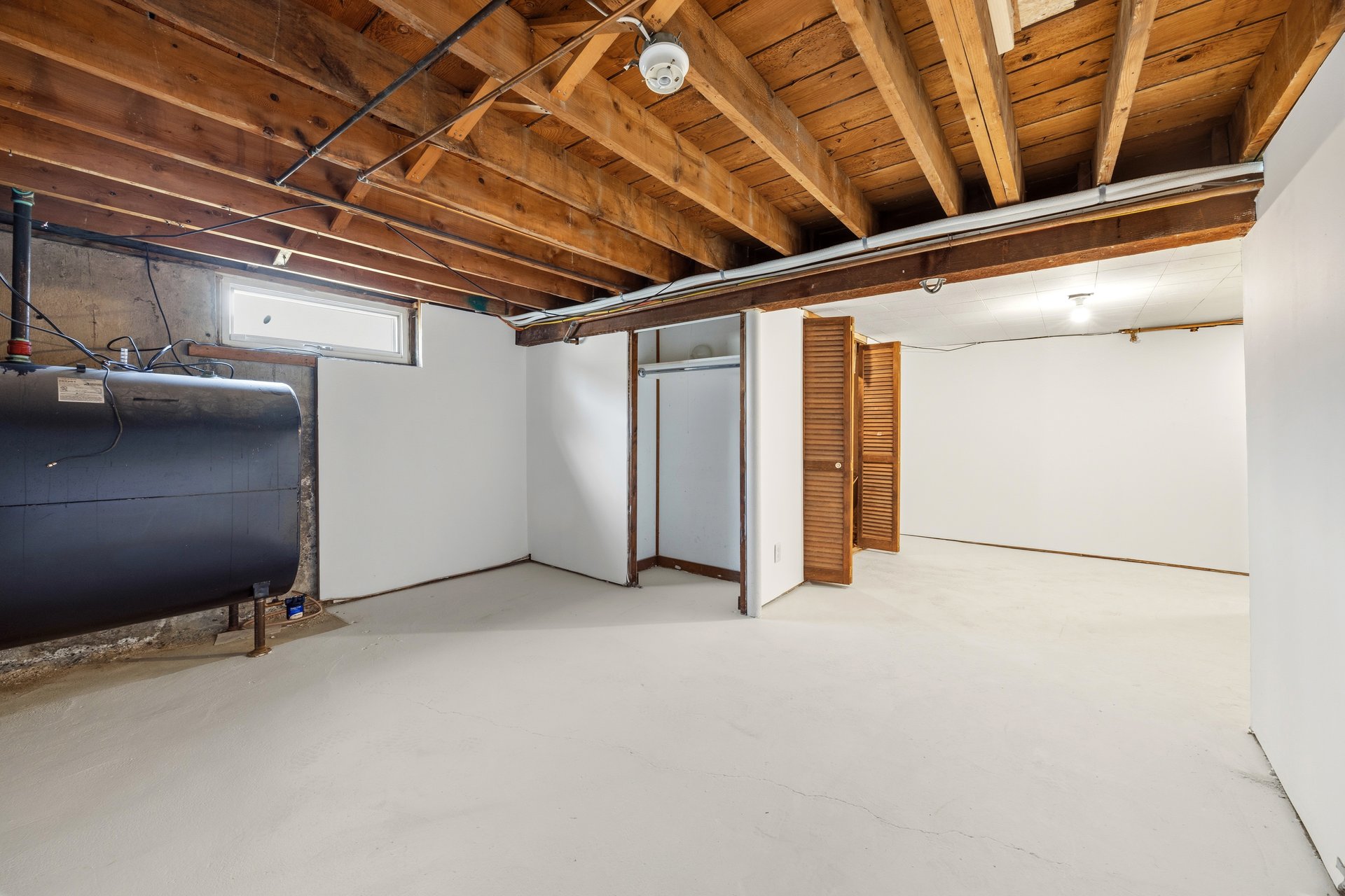 10 Meadowbrook Lane