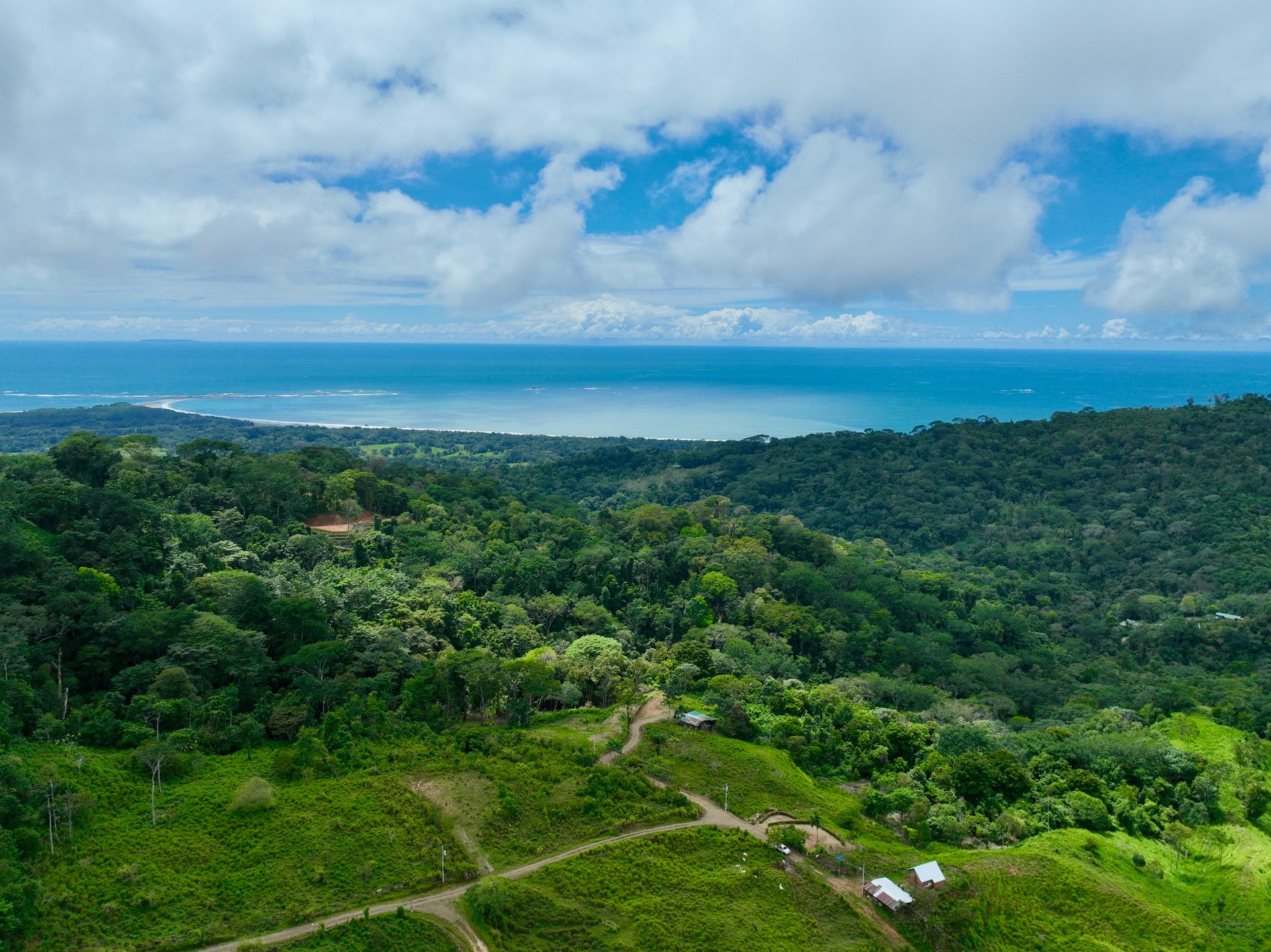Stunning Residential Lots in Uvita - Panoramic Ocean & Mountain Views