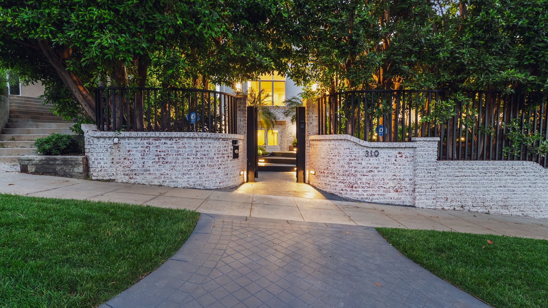 310 22nd St, Santa Monica CA 90402