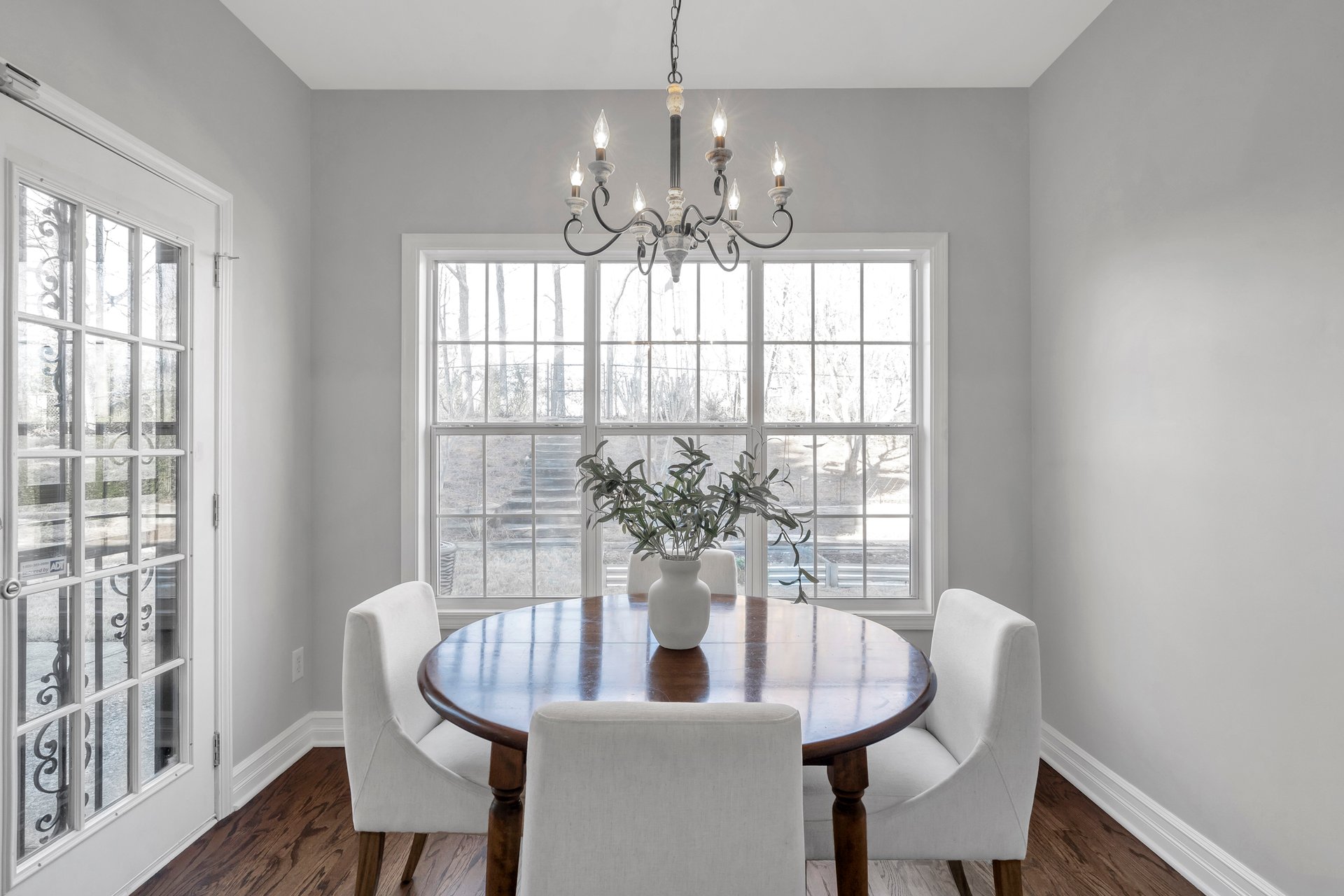 1075 Julius Drive