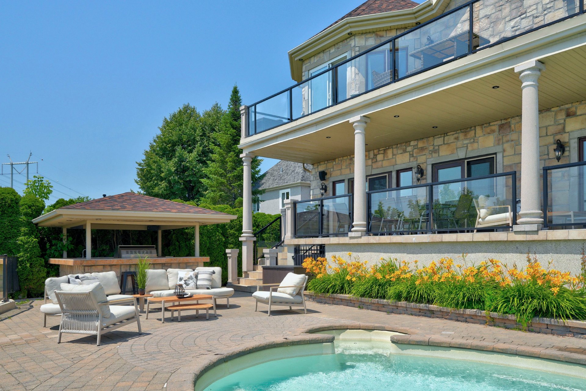 Maison de luxe à Terrebonne
