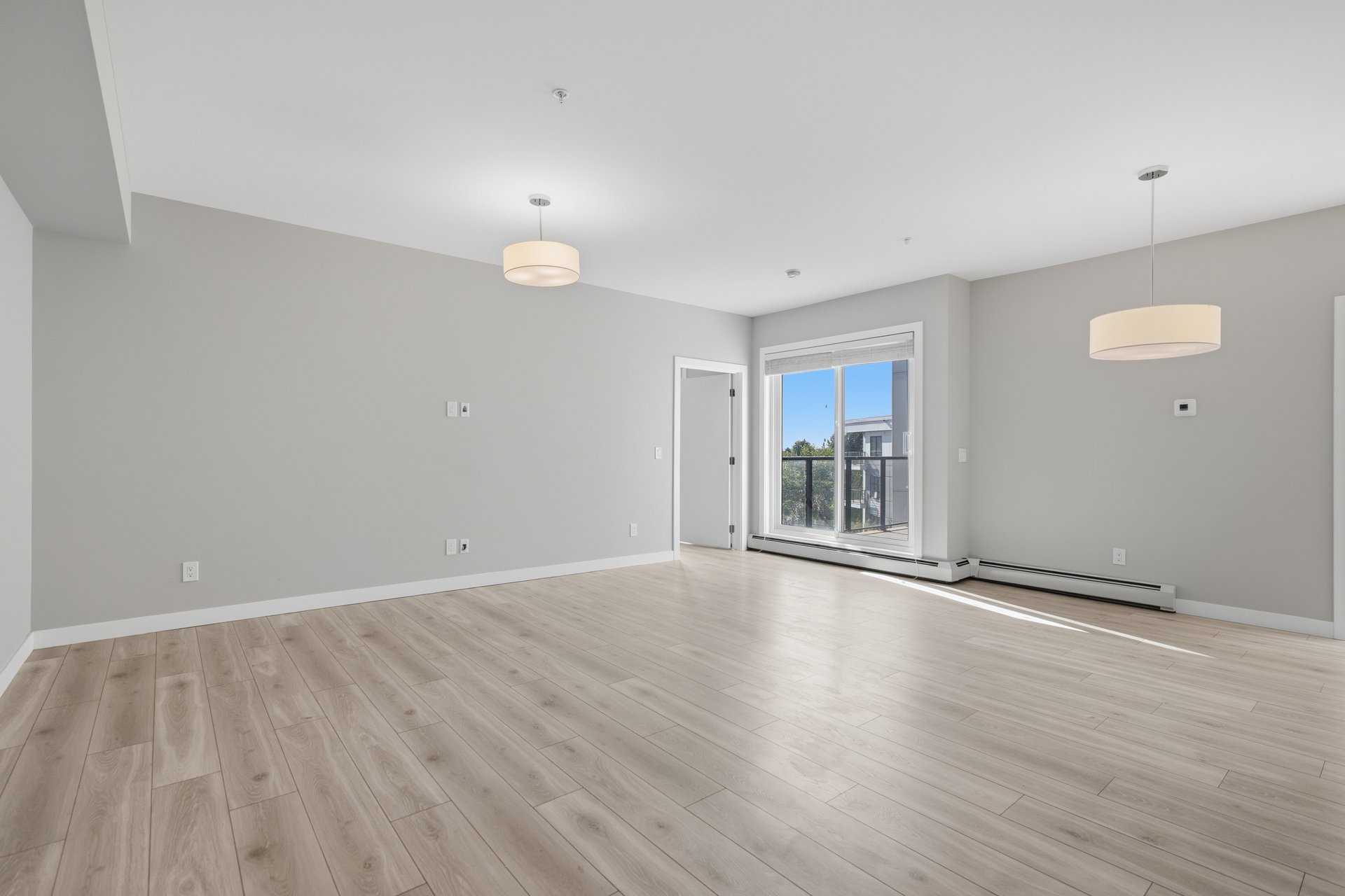 383 Smith Street NW Unit: 402