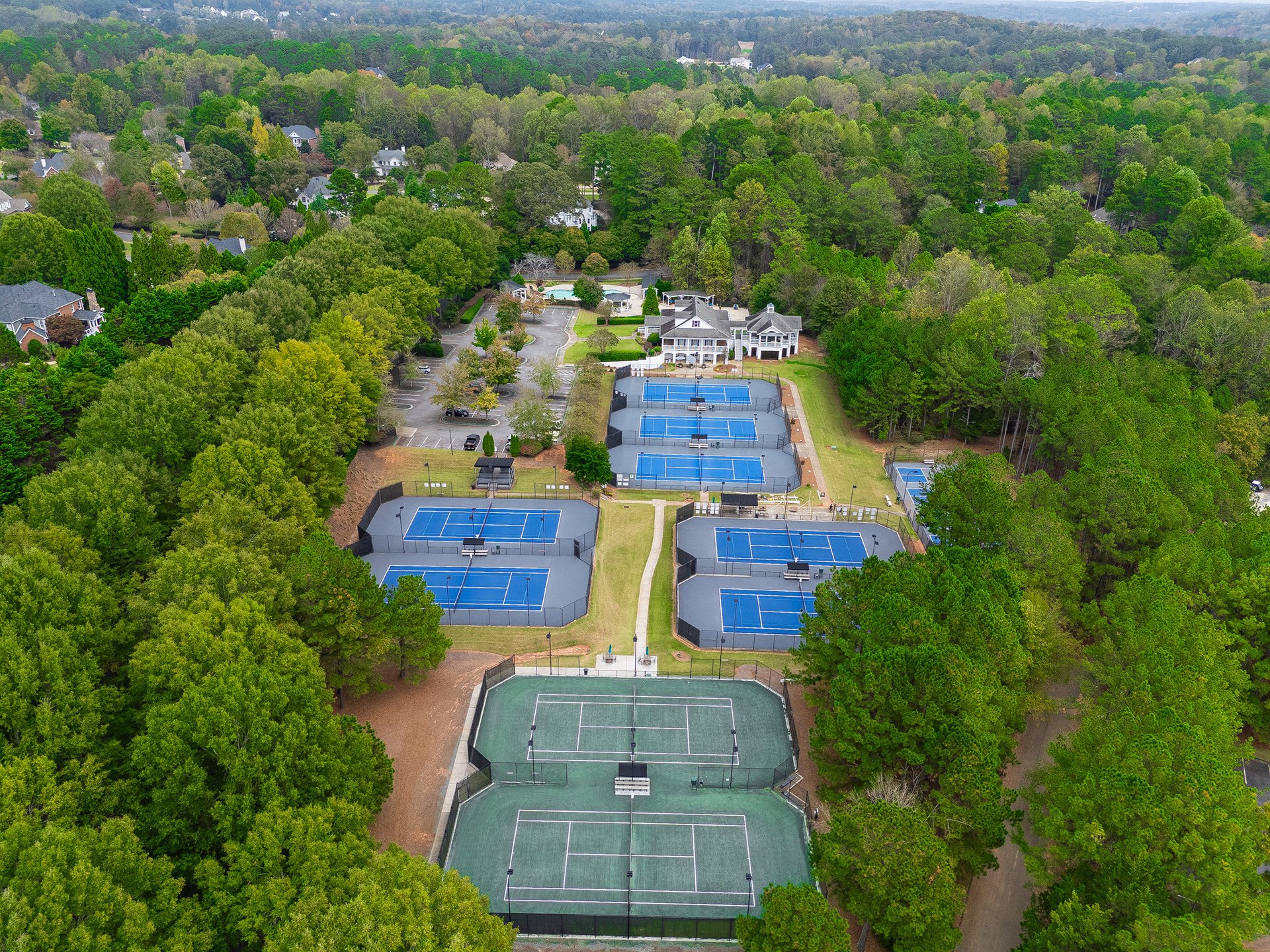 880 Hampton Bluff Drive
