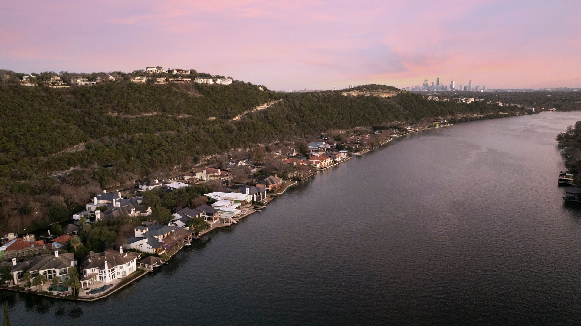 4211 Watersedge Cove