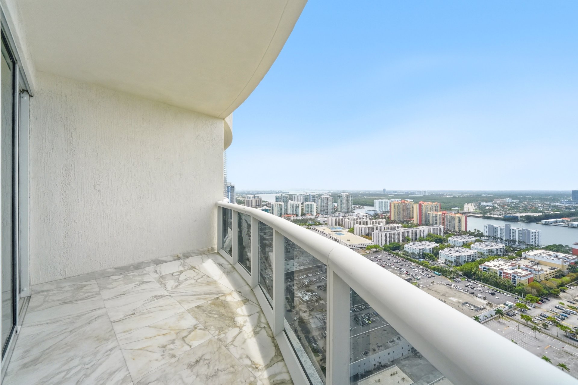 The Penthouse | Oceanfront, Reimagined