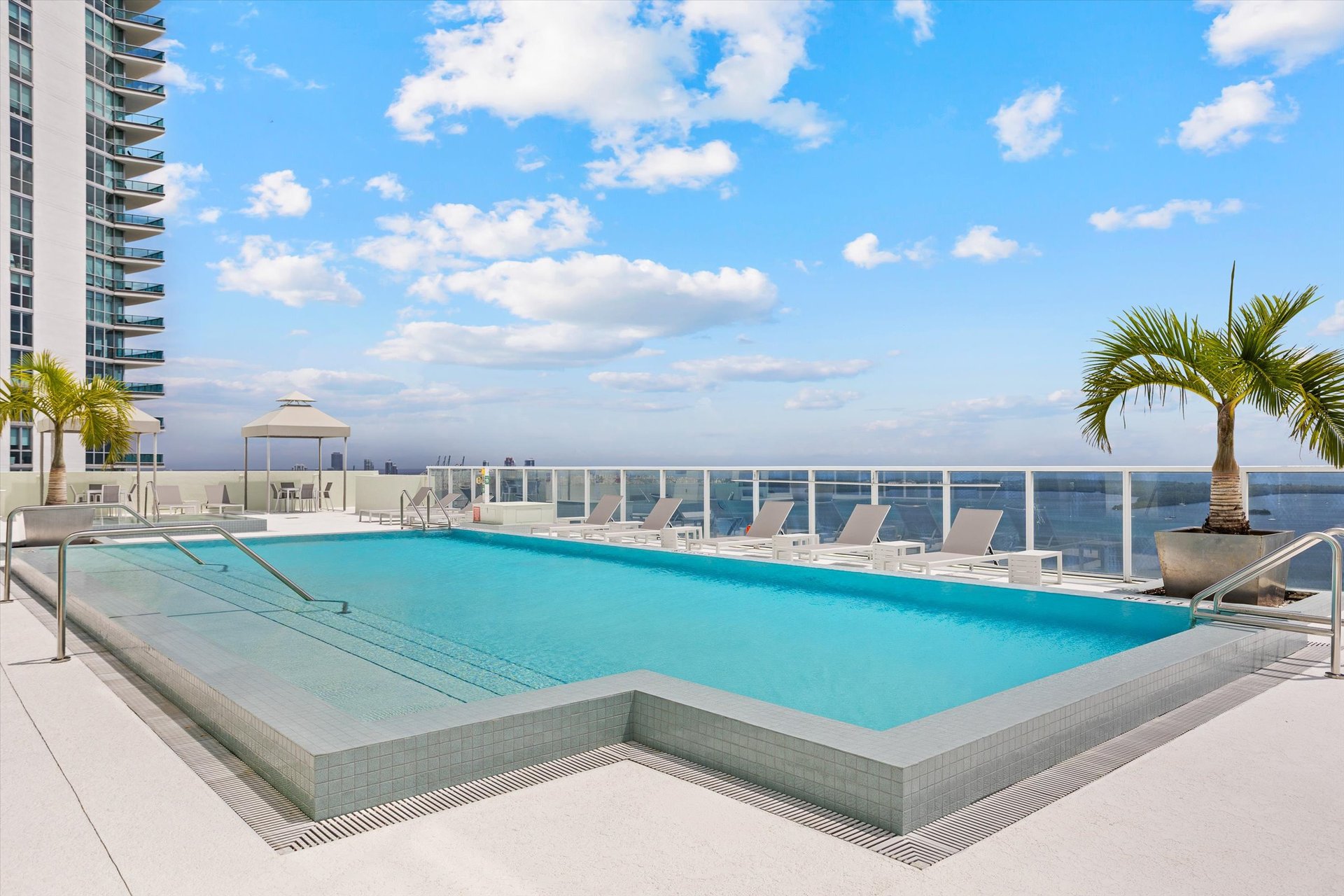 Emerald at Brickell 2105