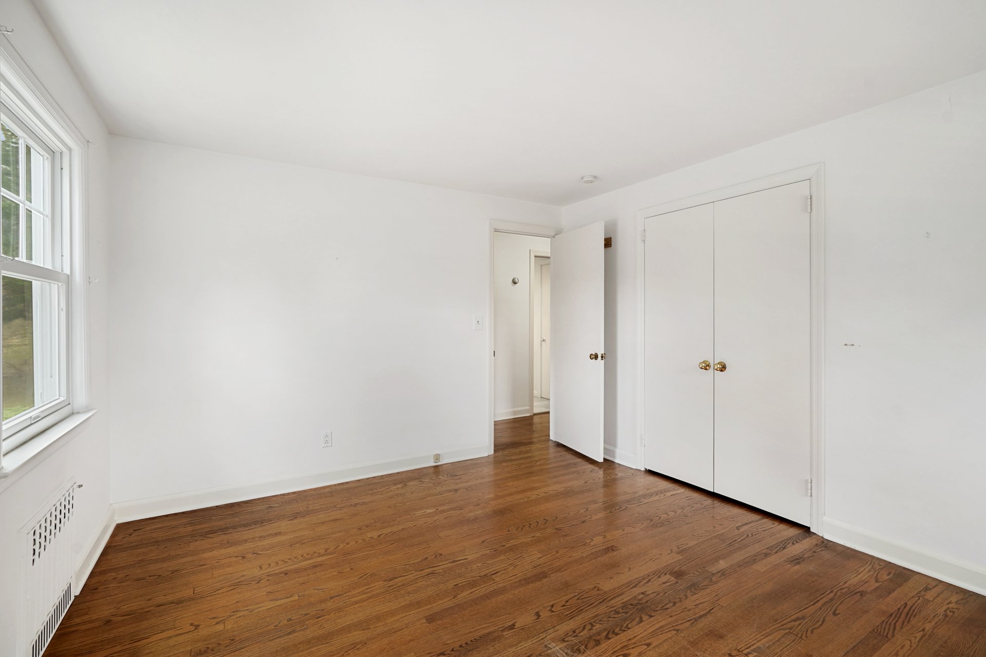 21 Vinton Avenue