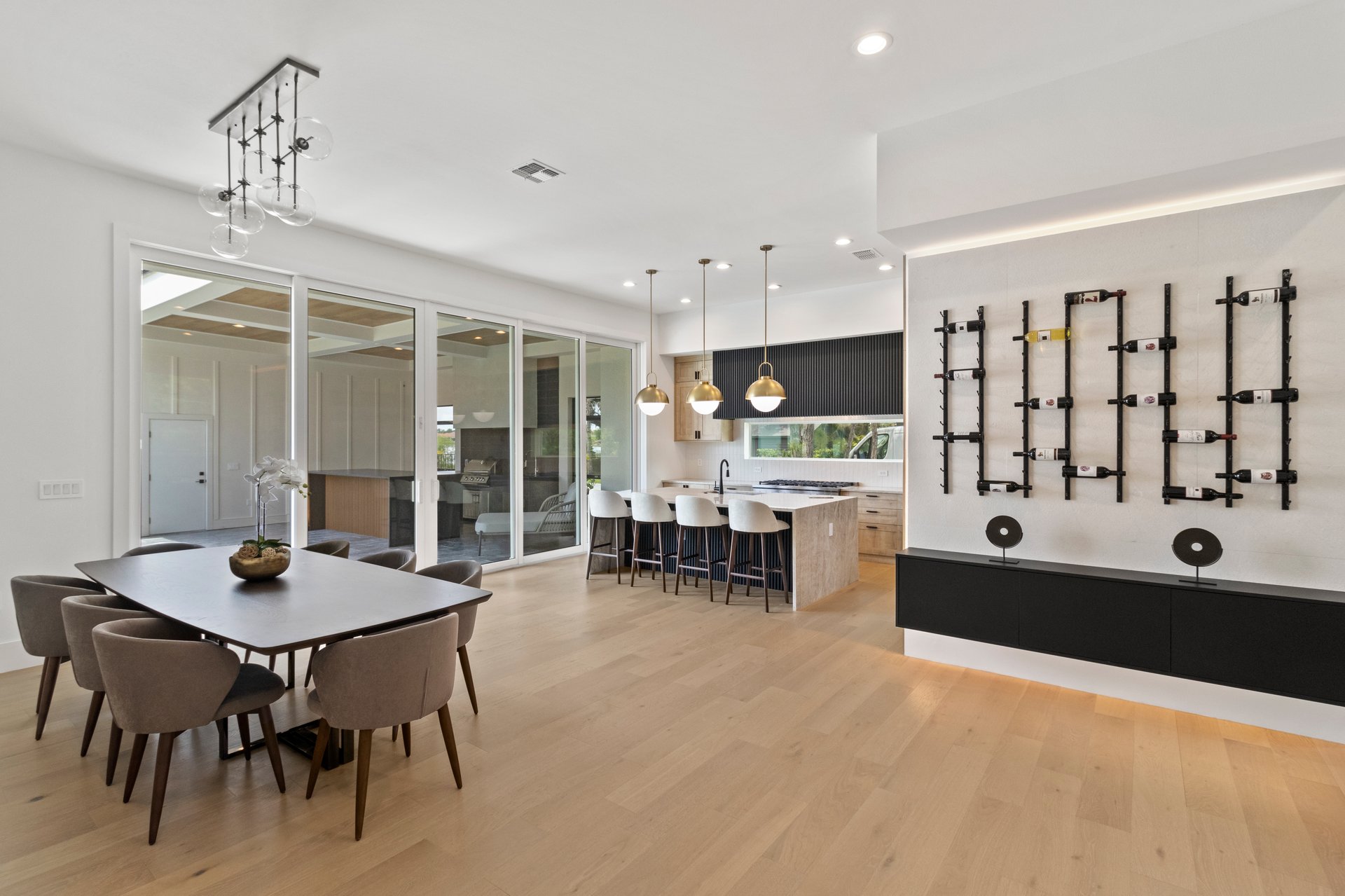 7706 Ficquette Rd- Windermere