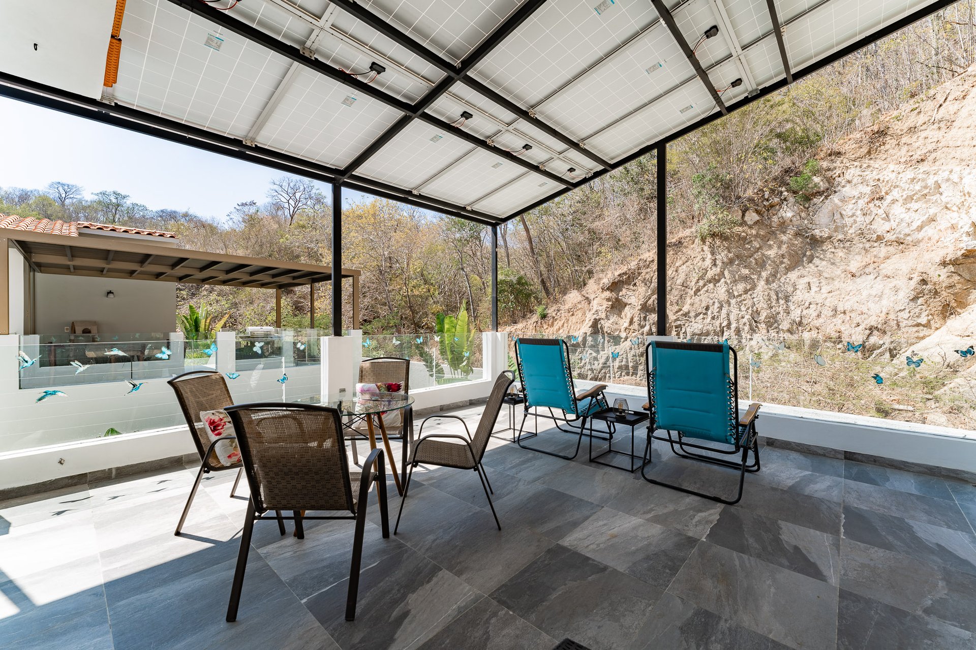 5 bedrooms, Single Family Homes, Villa de Caballos