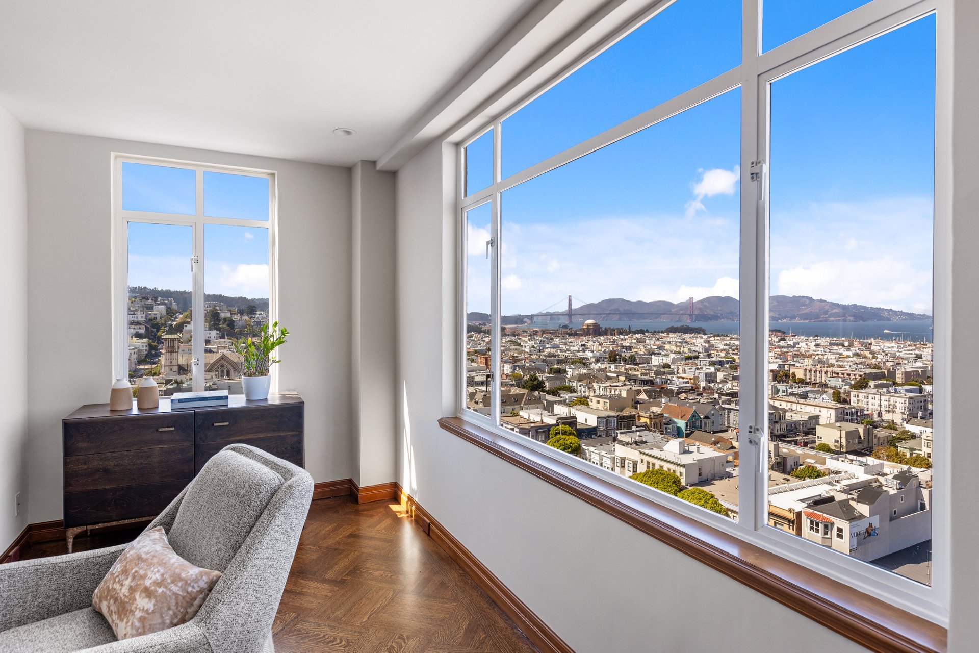 2100 Green Street Penthouse