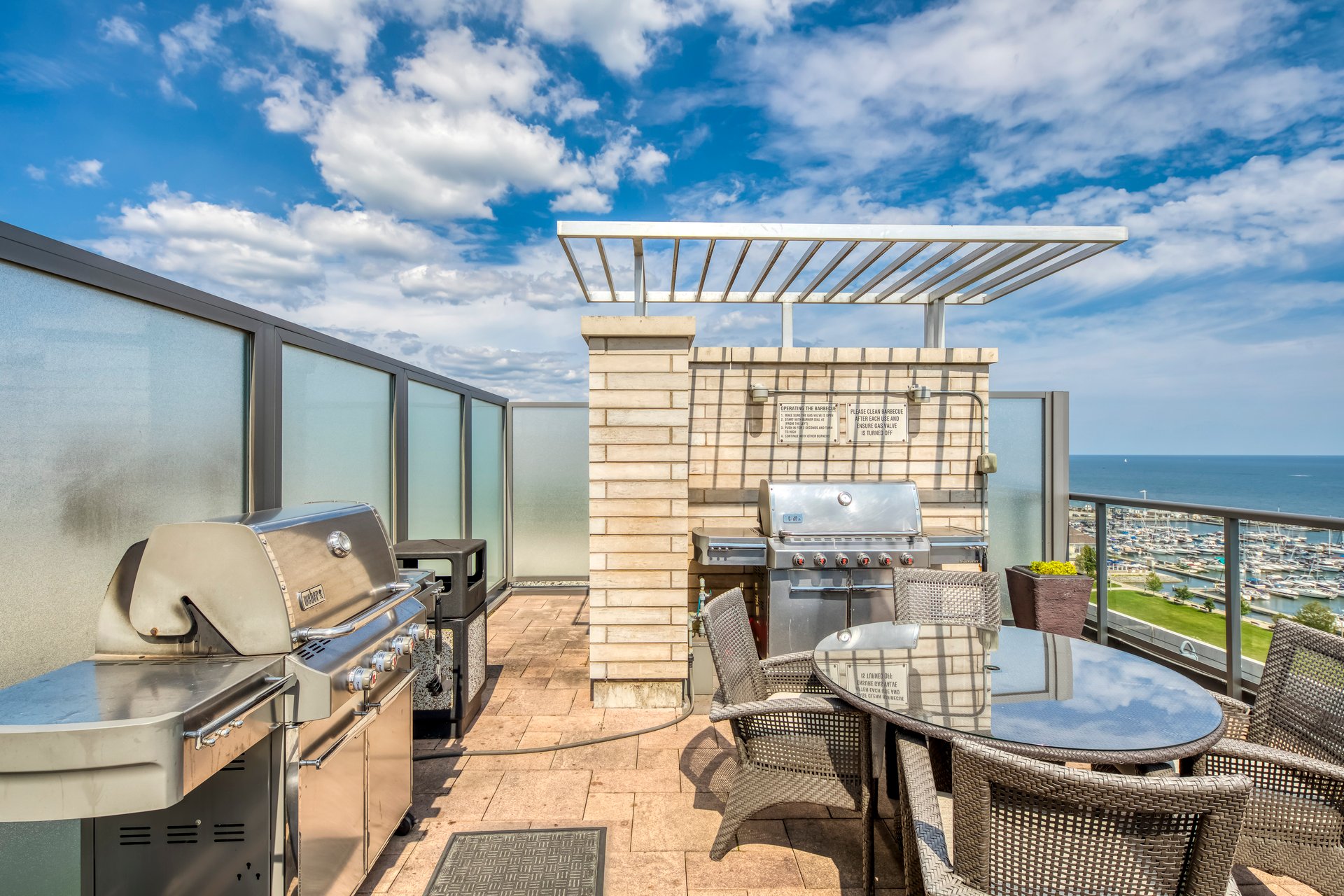 11 Bronte Rd #417