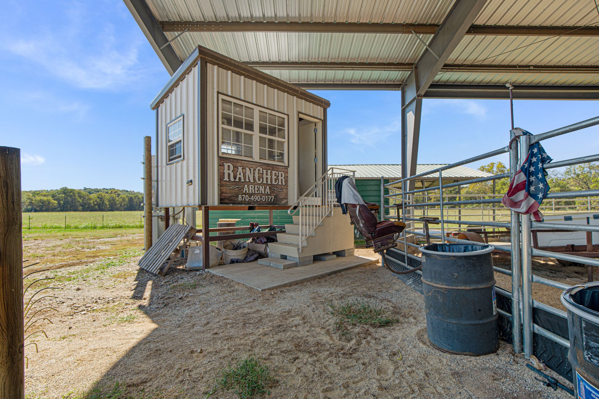 185 Acre Horse and Cattle Ranch