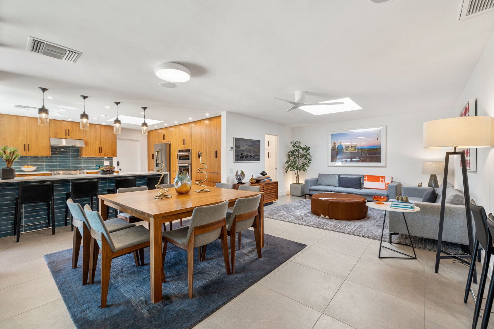 12 Dartmouth Dr.