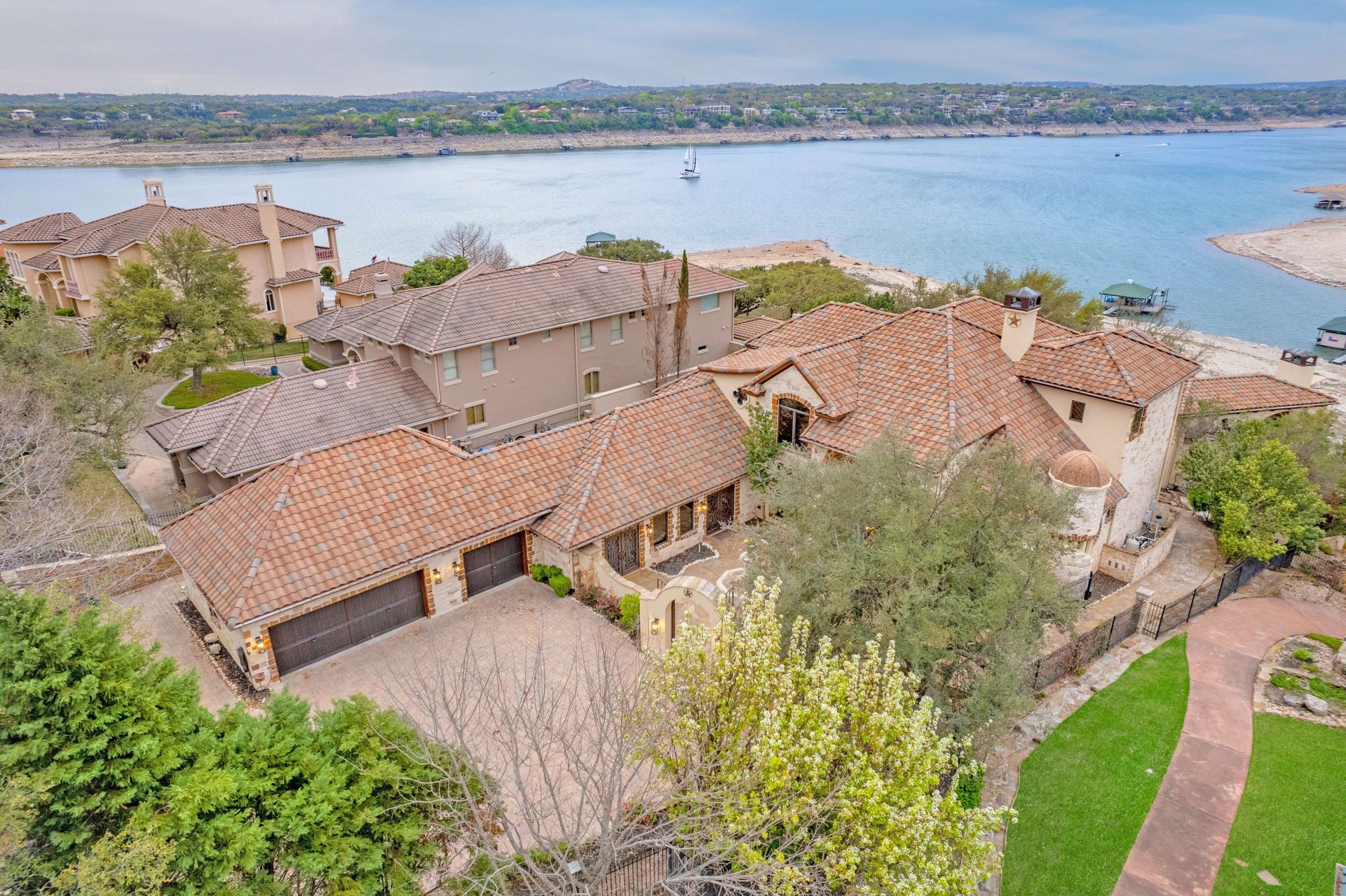 1333 Osprey Ridge Loop