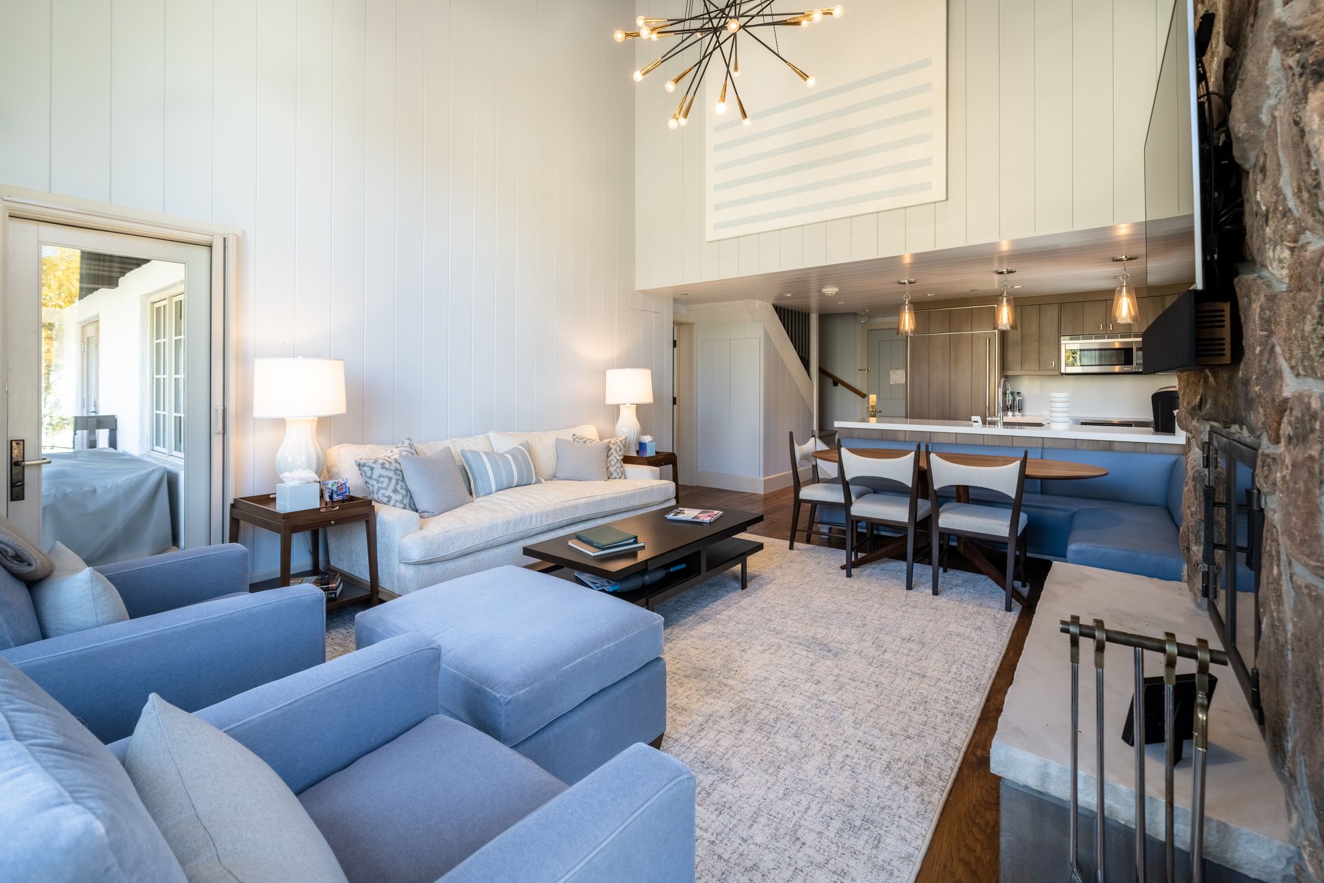 The Lodge at Vail Condominiums #332