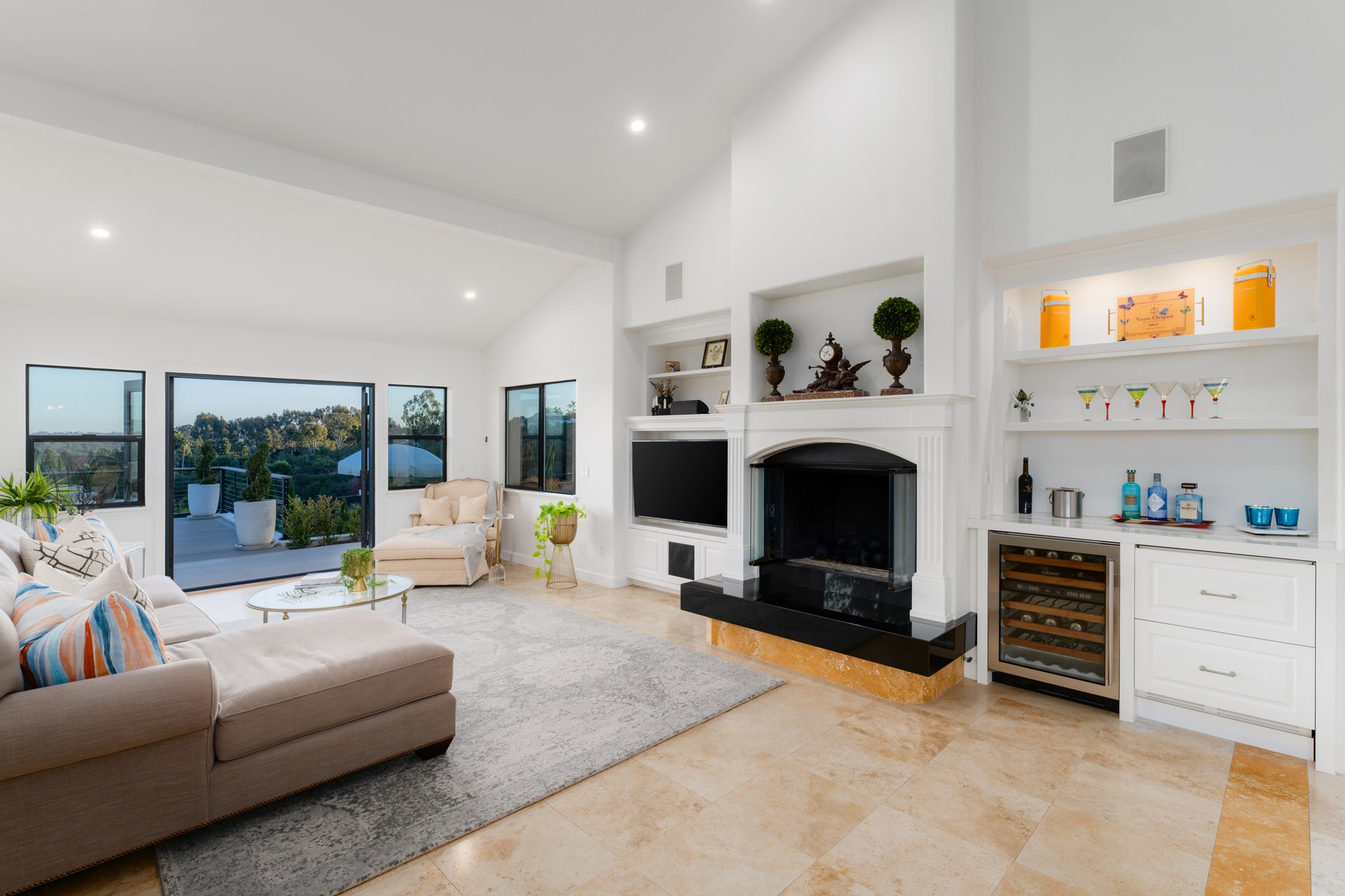 905 Olive Crest Dr.