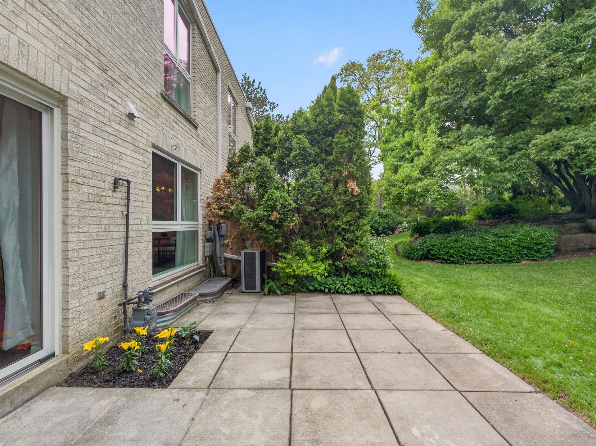 Blend Of Tranquility And Convenience