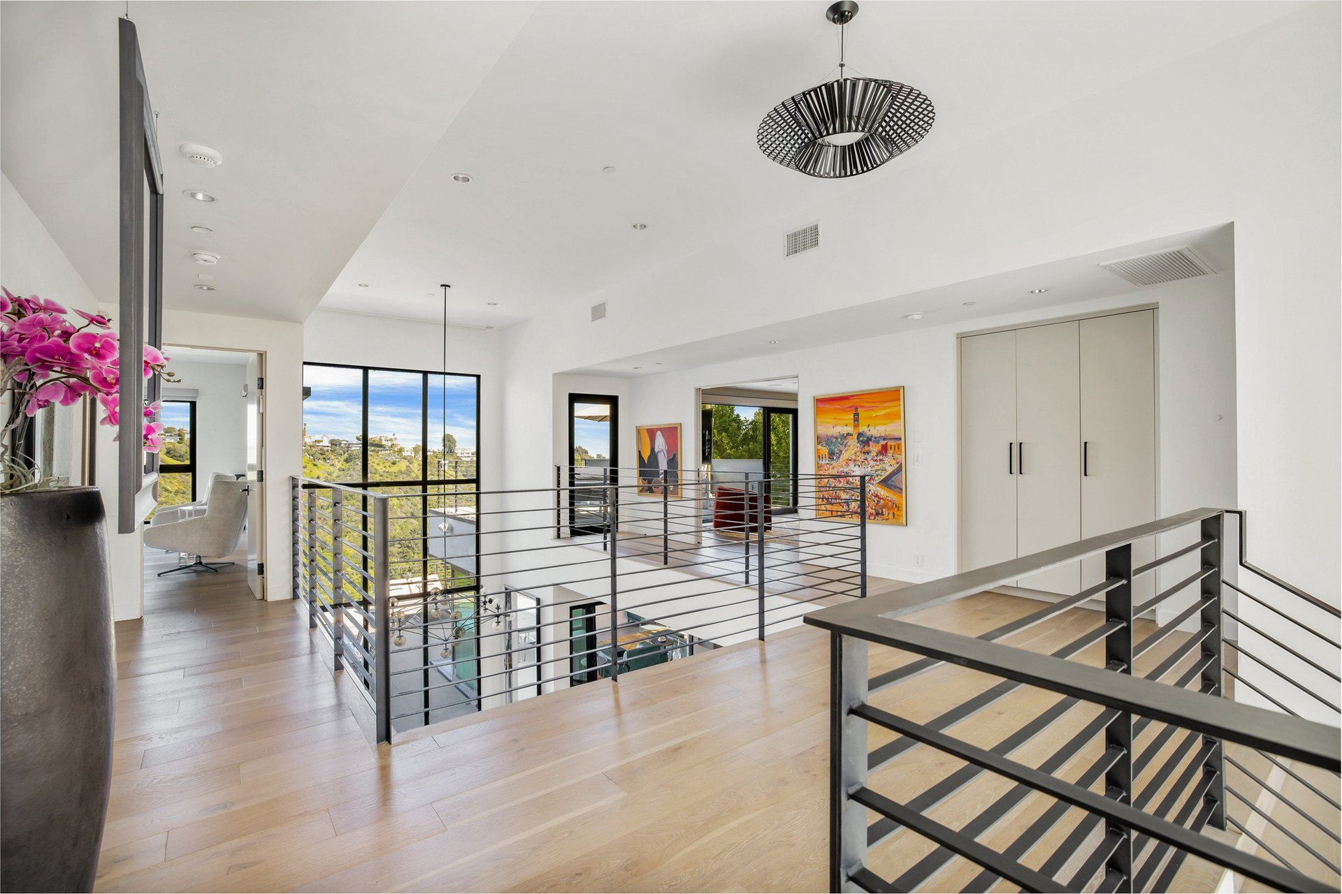1172 Linda Flora Dr