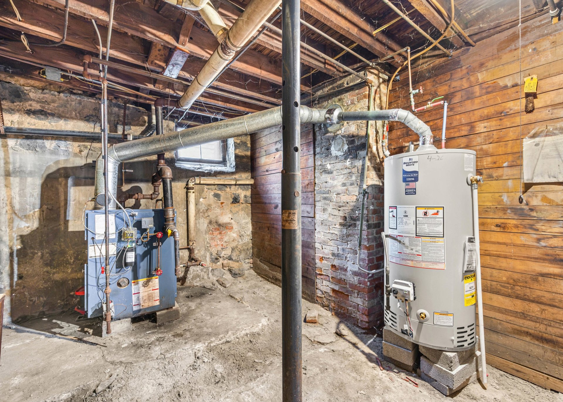 194-196 Pulteney St Geneva NY | 2-Unit Duplex for Sale