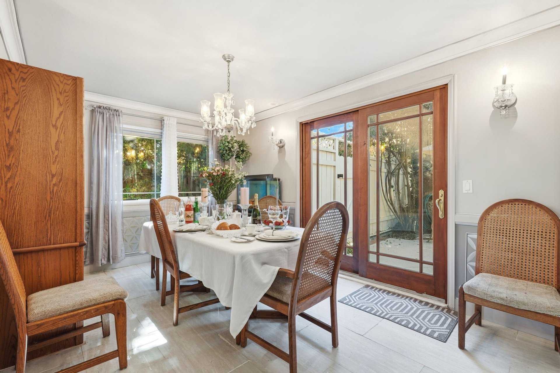 Off Market Exclusive Hesby Oaks