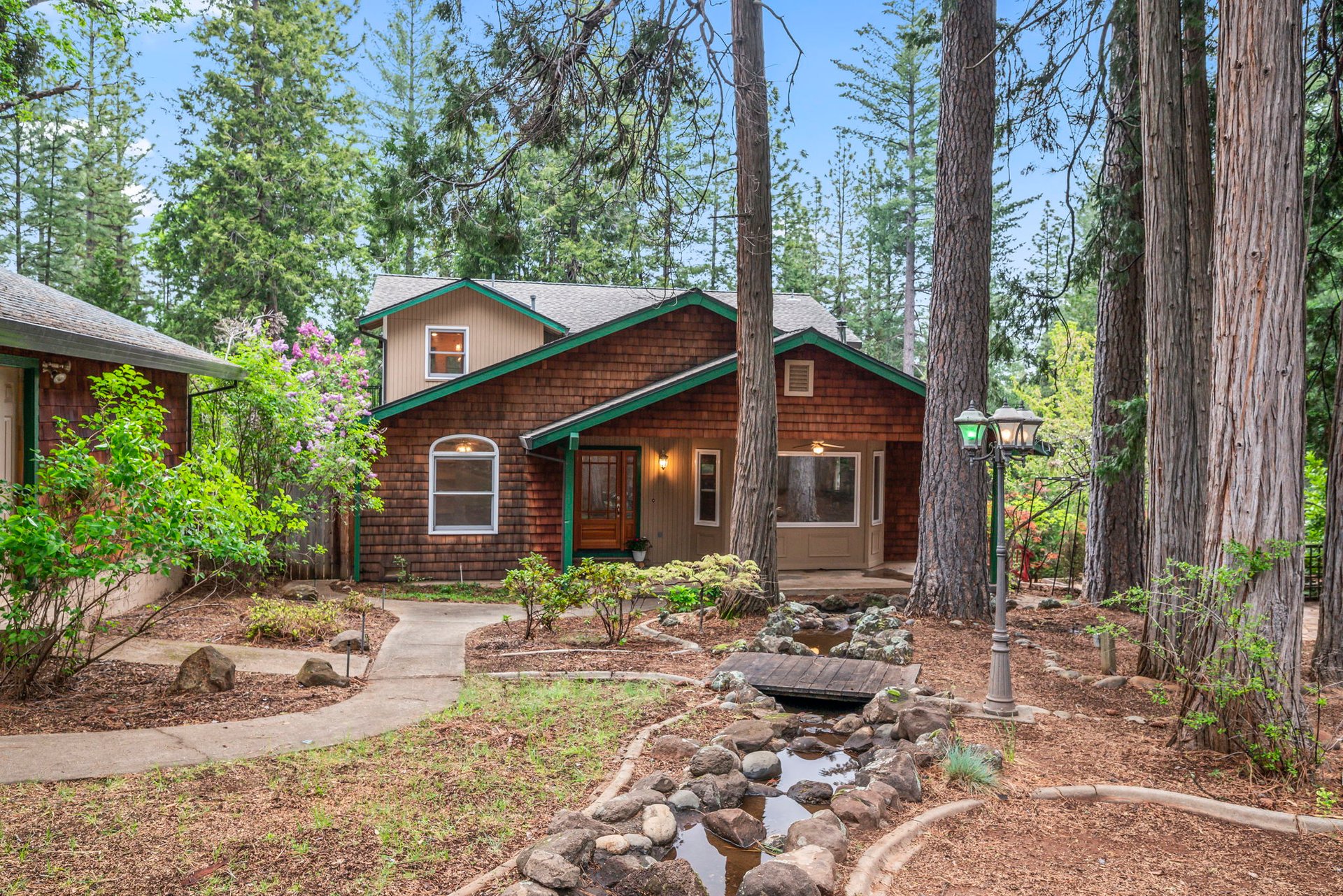 7481 Slug Gulch Rd