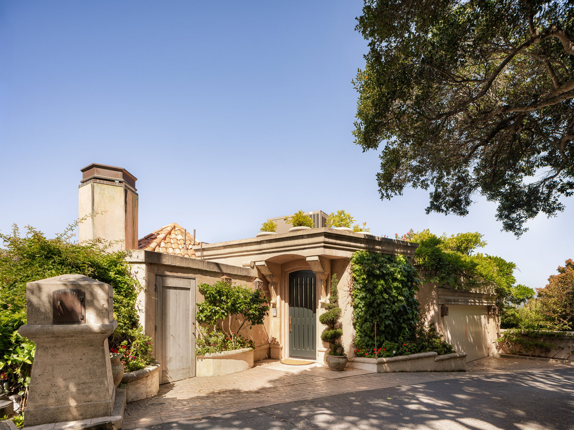 Corinthian Island Waterfront Estate