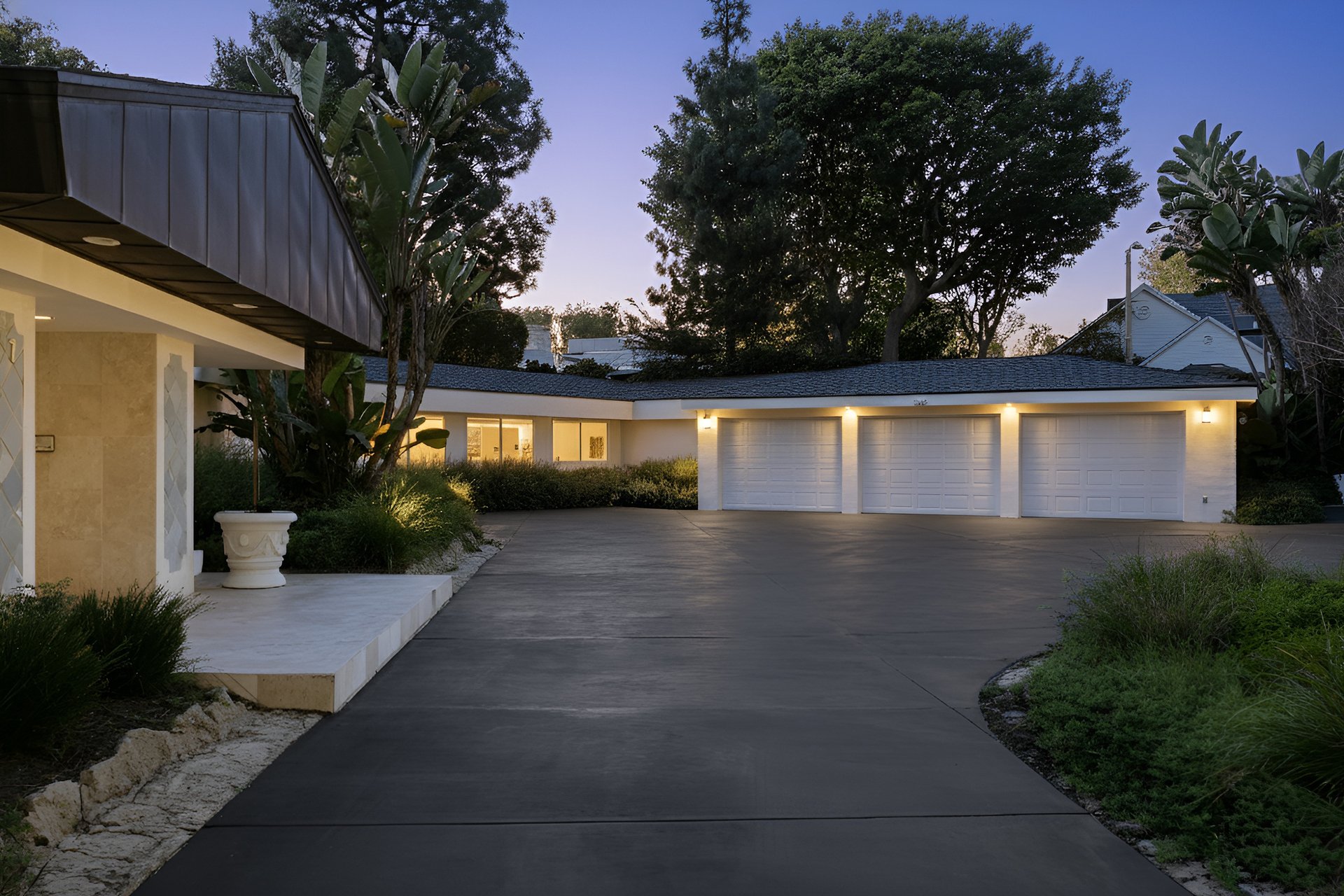 1177 Loma Linda Dr