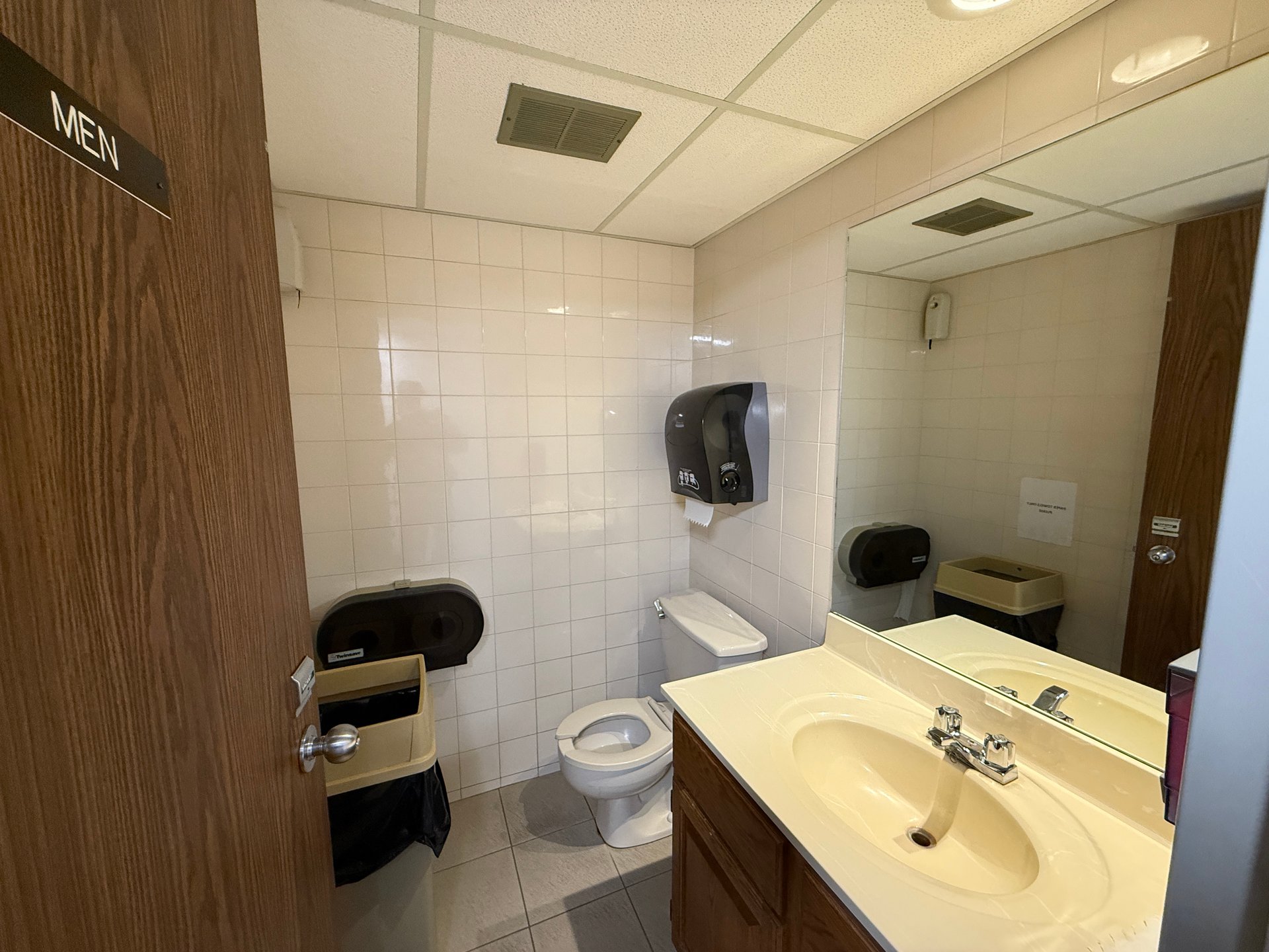 390 Davis Dr LL2