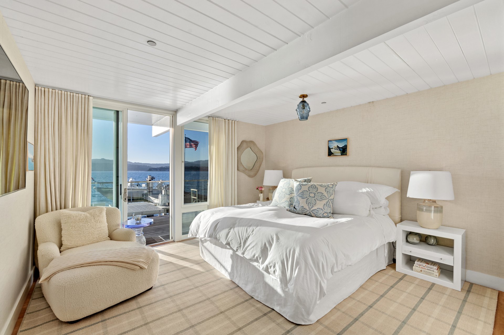 Coastal Chic Waterfront Retreat