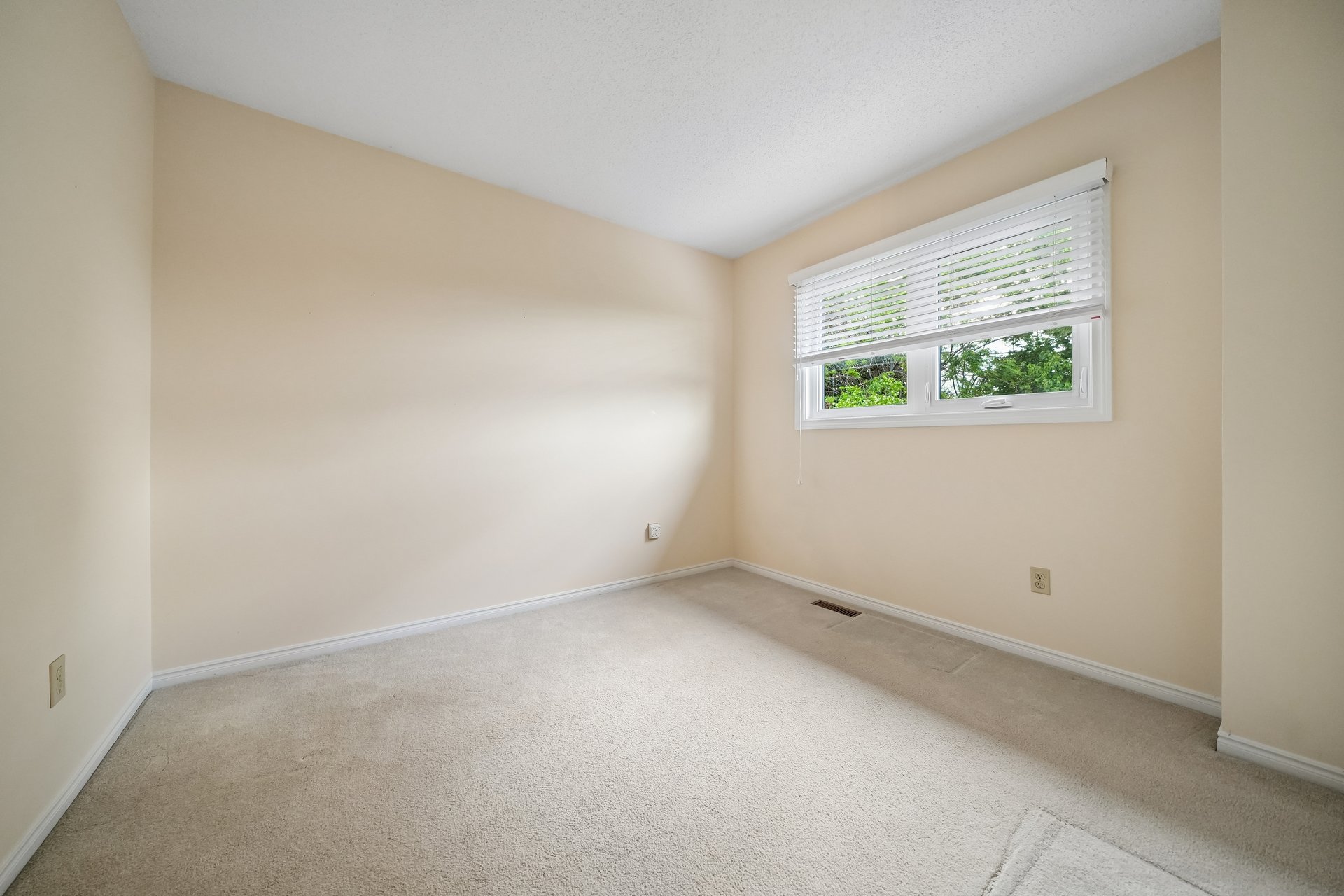 Timeless Glen Abbey living 