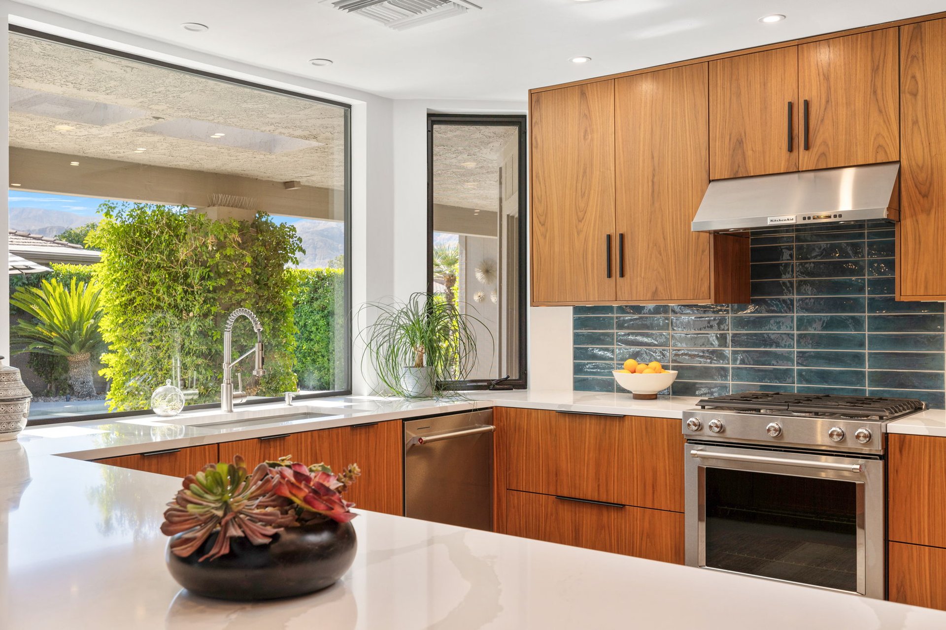 12 Dartmouth Dr.