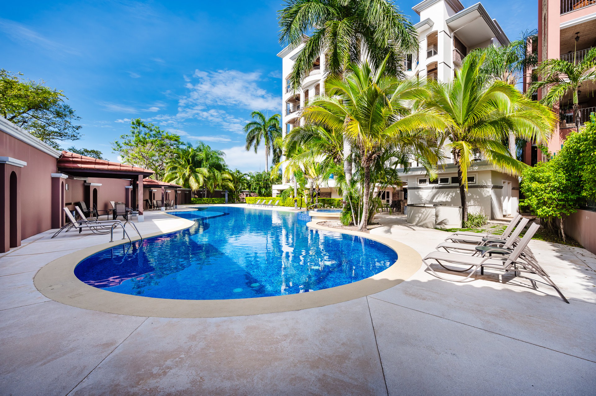 Penthouse 32 | Luxury Ocean-View Condo at Peninsula Langosta