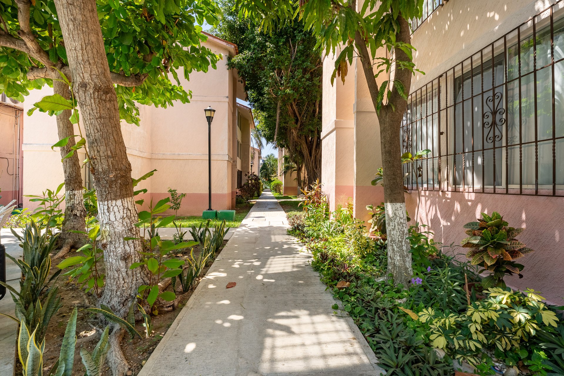 2 Bedrooms, Condo, Condos Pacífico 2bdrm Condo J6