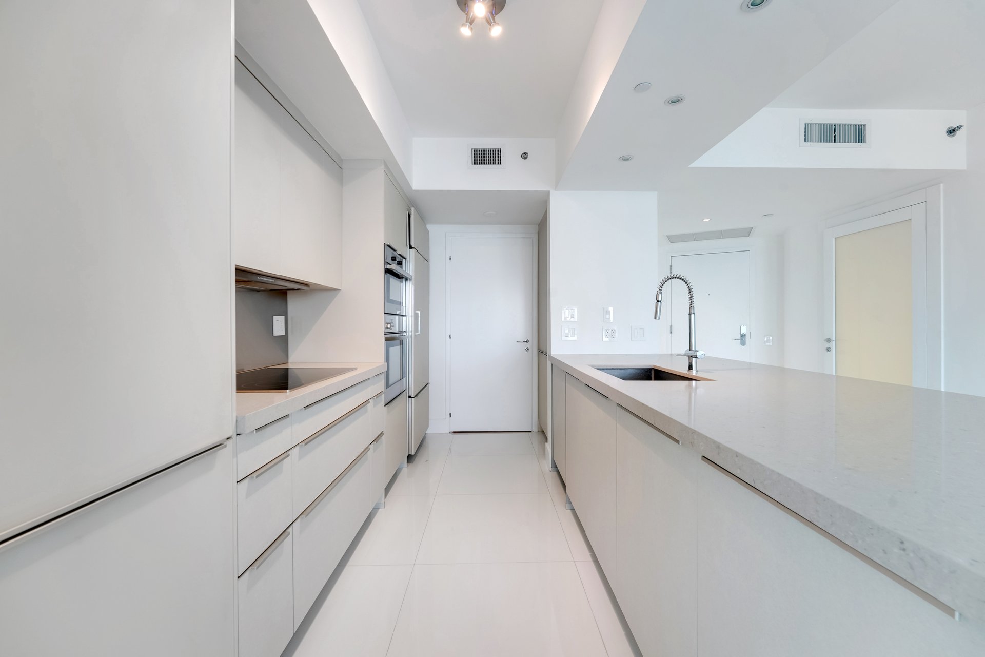 Icon South Beach Off Market | South Of Fifth