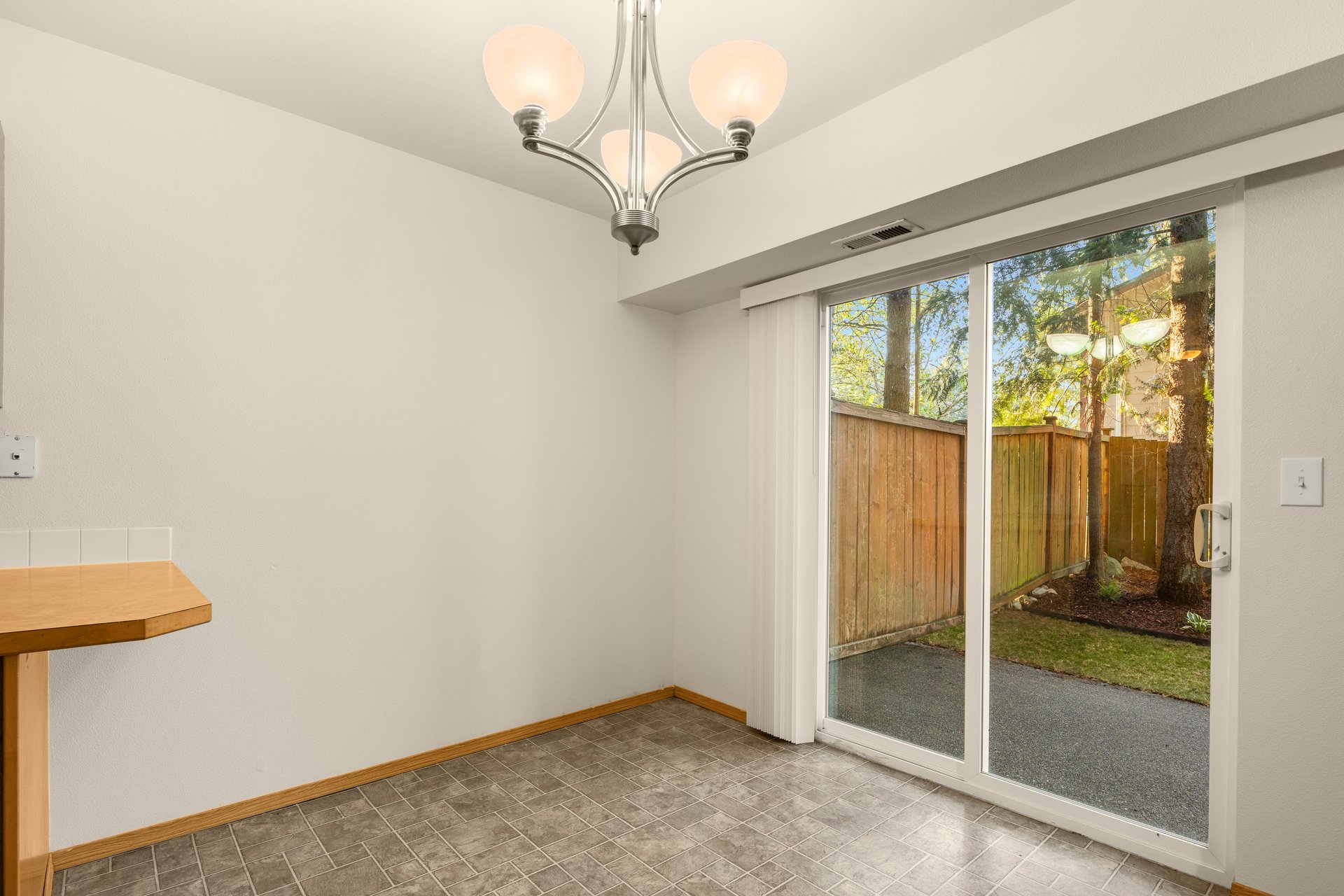 7510 193rd Avenue E Unit: 1&2