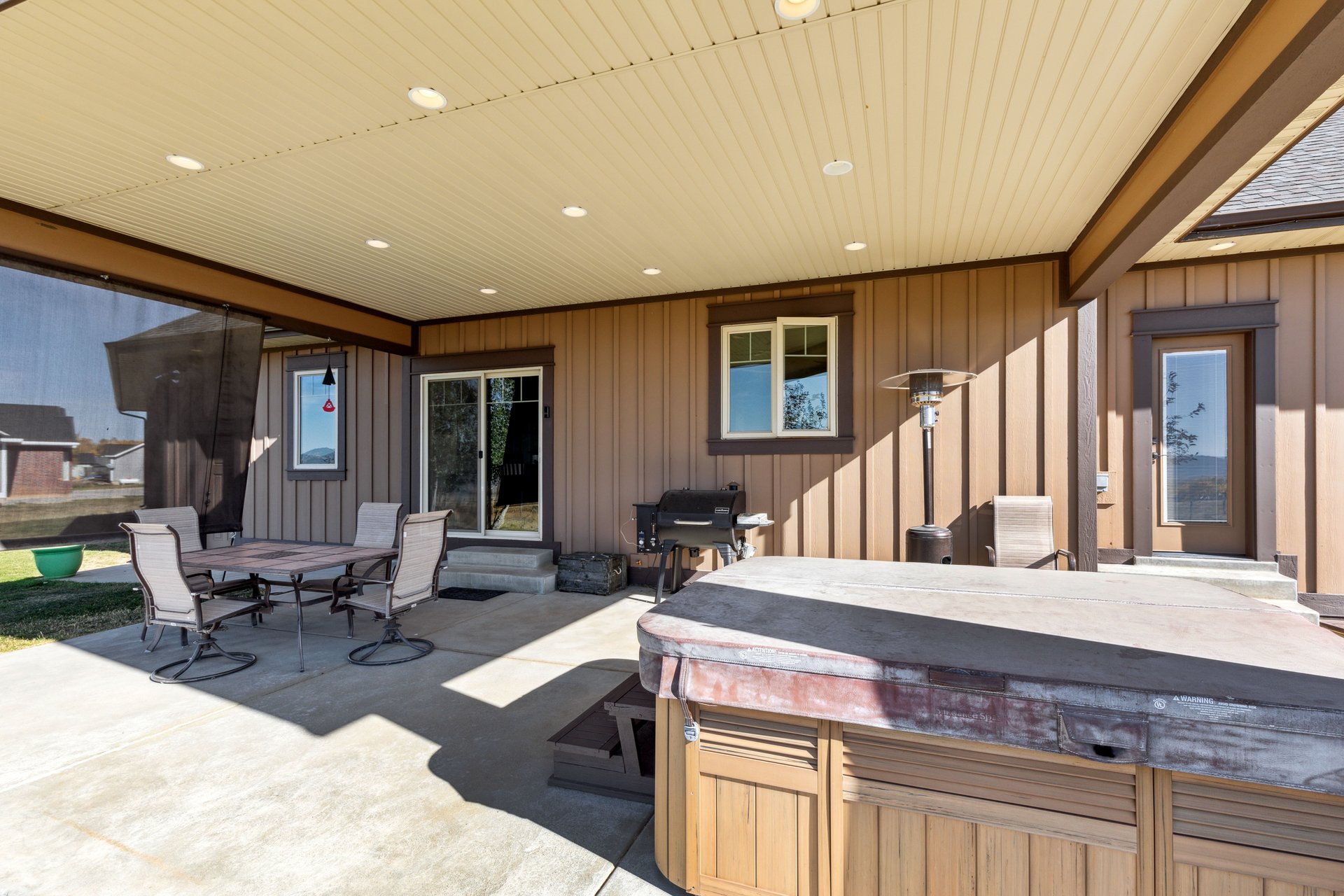 320 CEDAR CREEK Drive