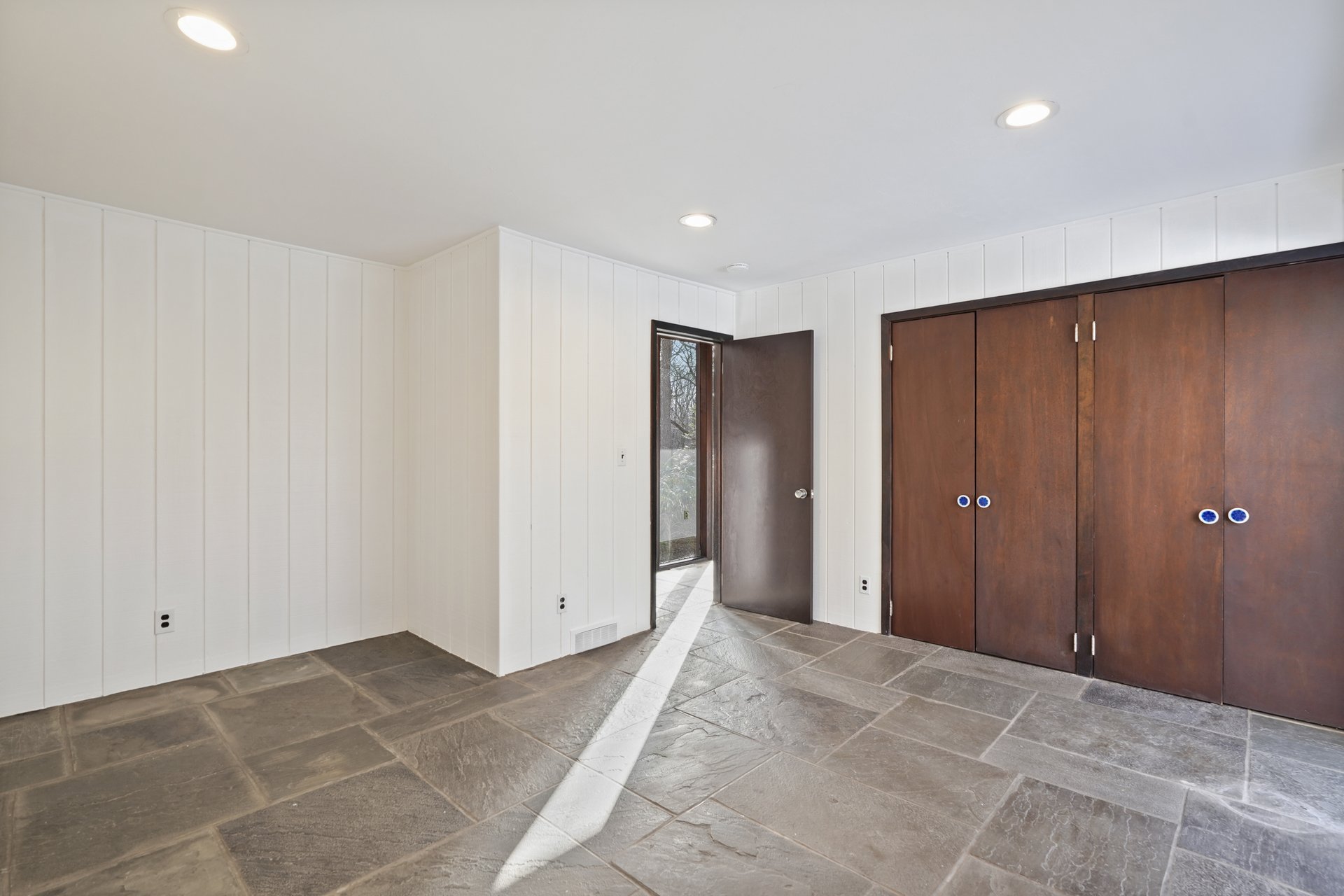 185 Old Church Lane