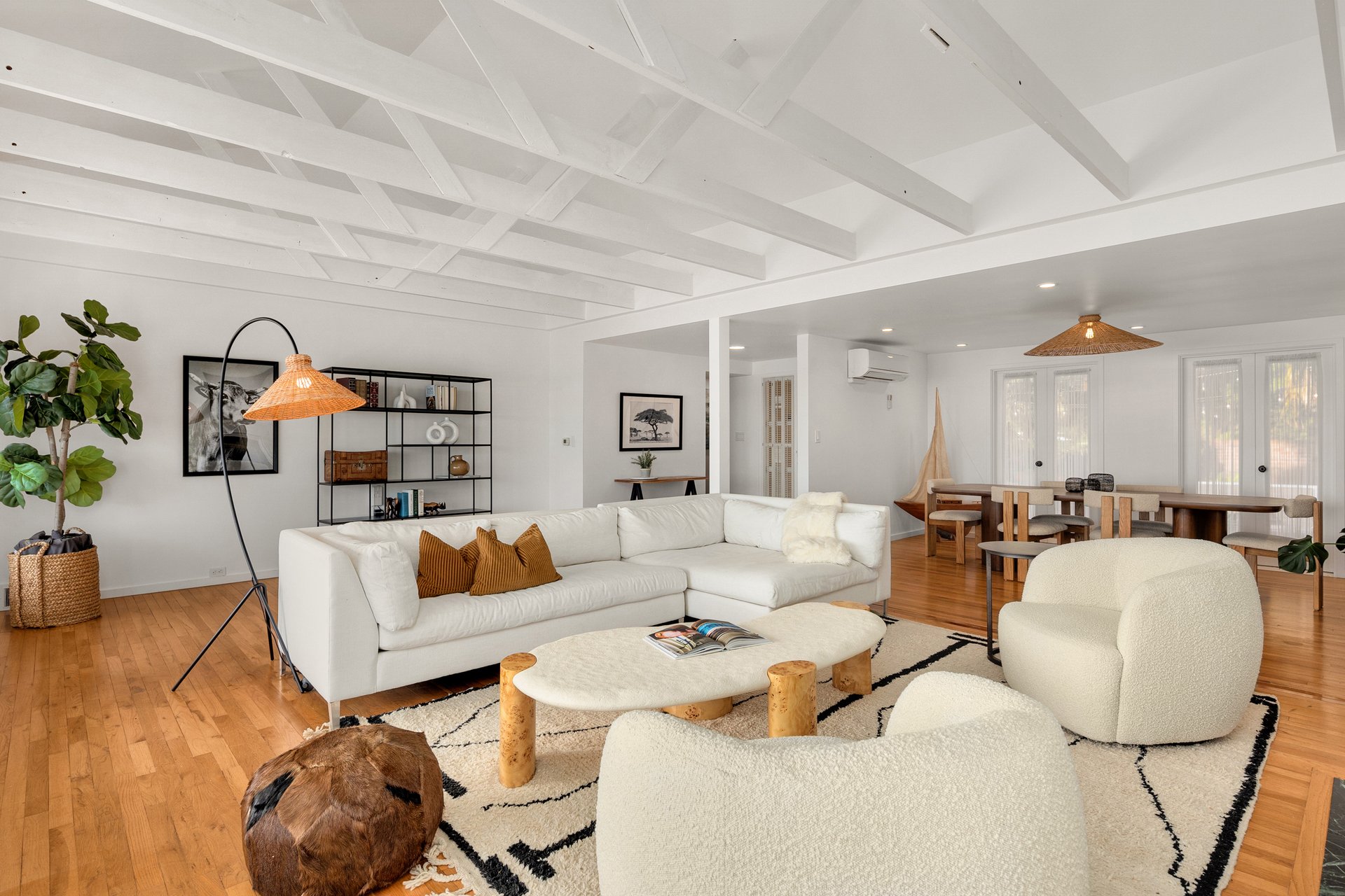 169 Lake Avenue W