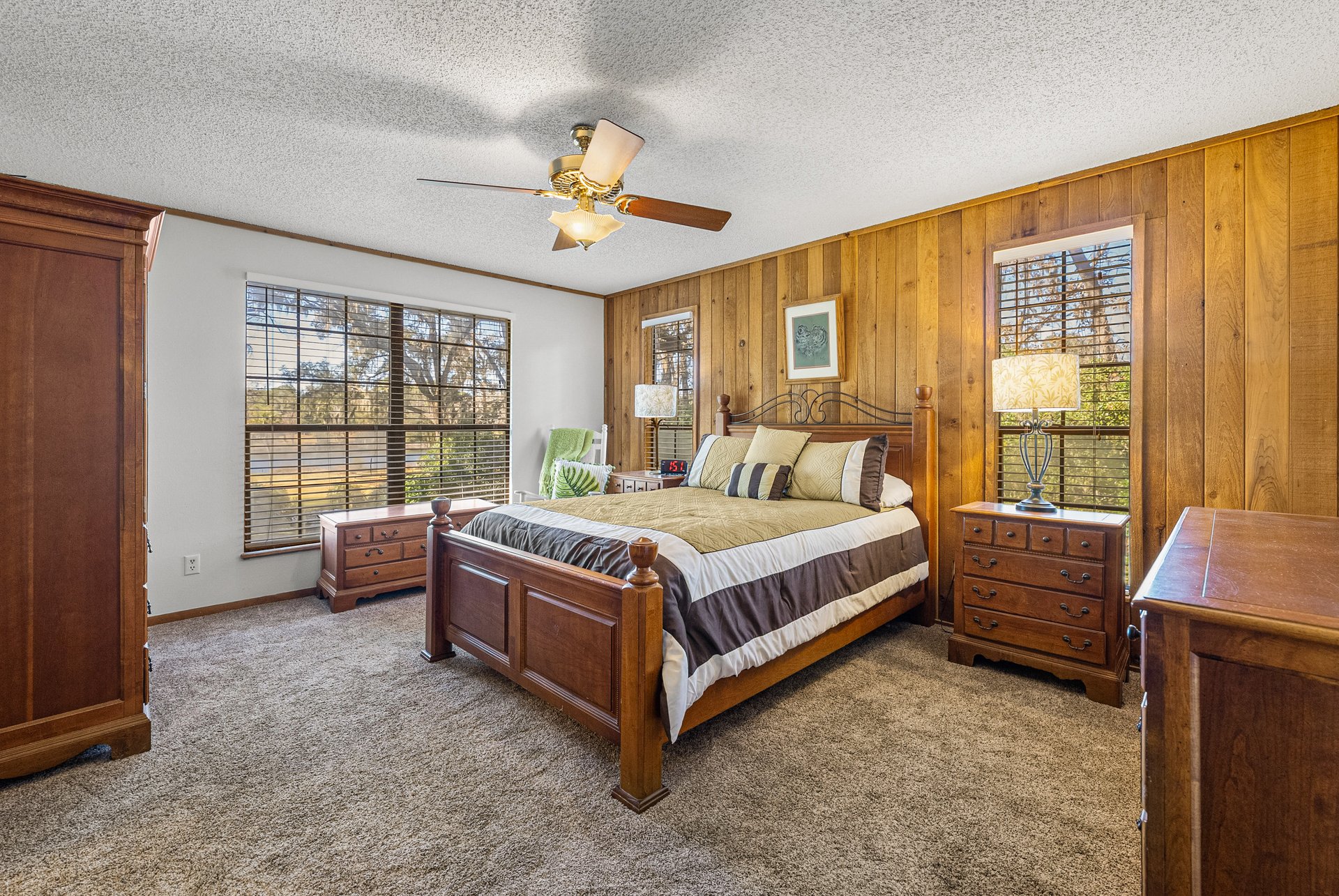 11045 FORT KING RD