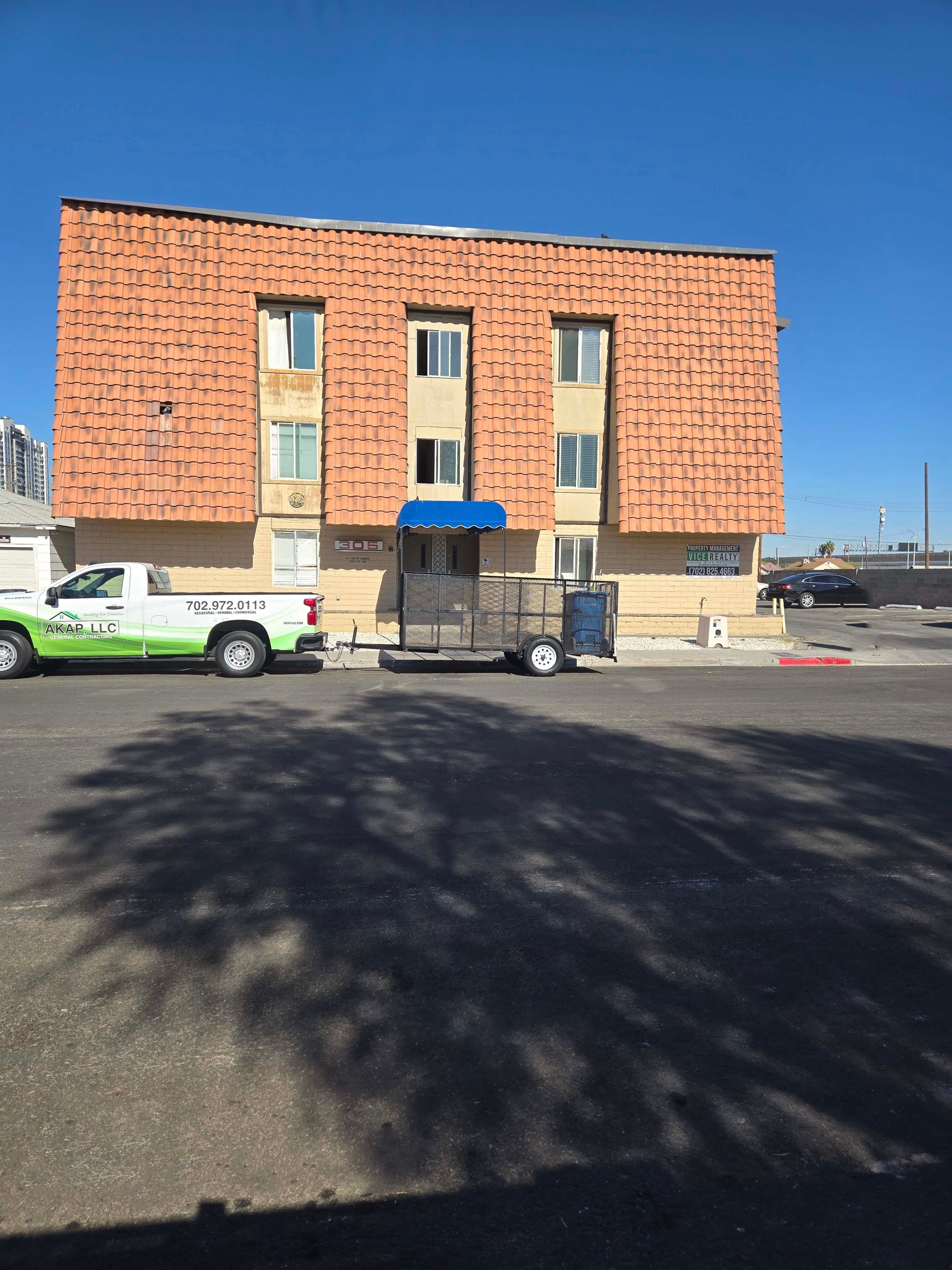 305 North 10th Street #17, Las Vegas, NV 89101