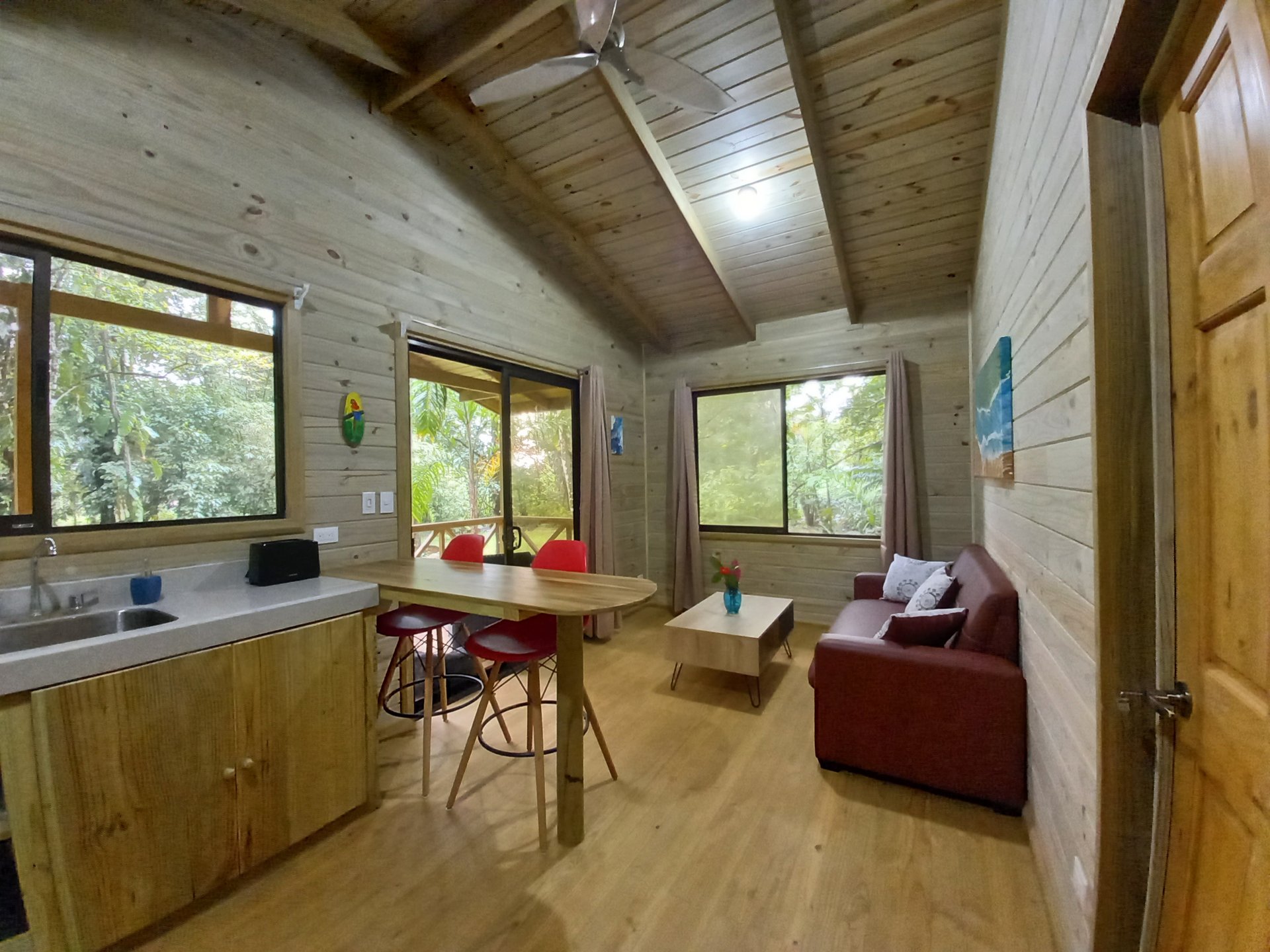 8 Cabinas with Swimming Pool on Lush Jungle Property | Uvita