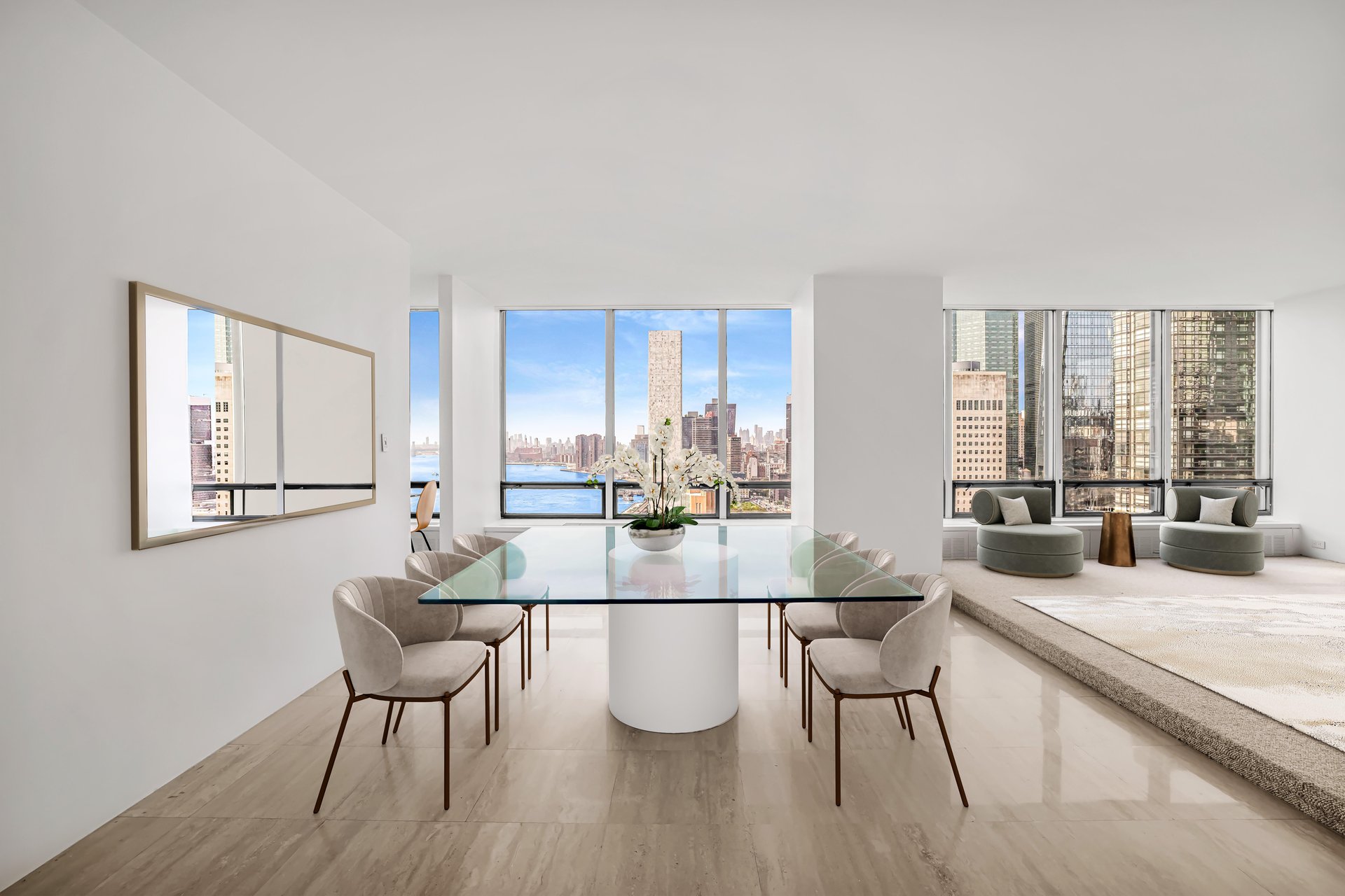 870 United Nations Plaza, 28A