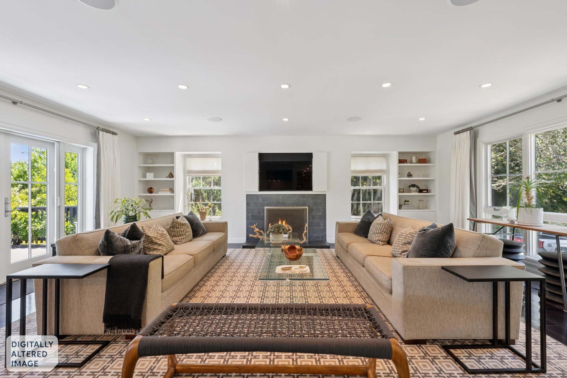 28 Black Log Rd